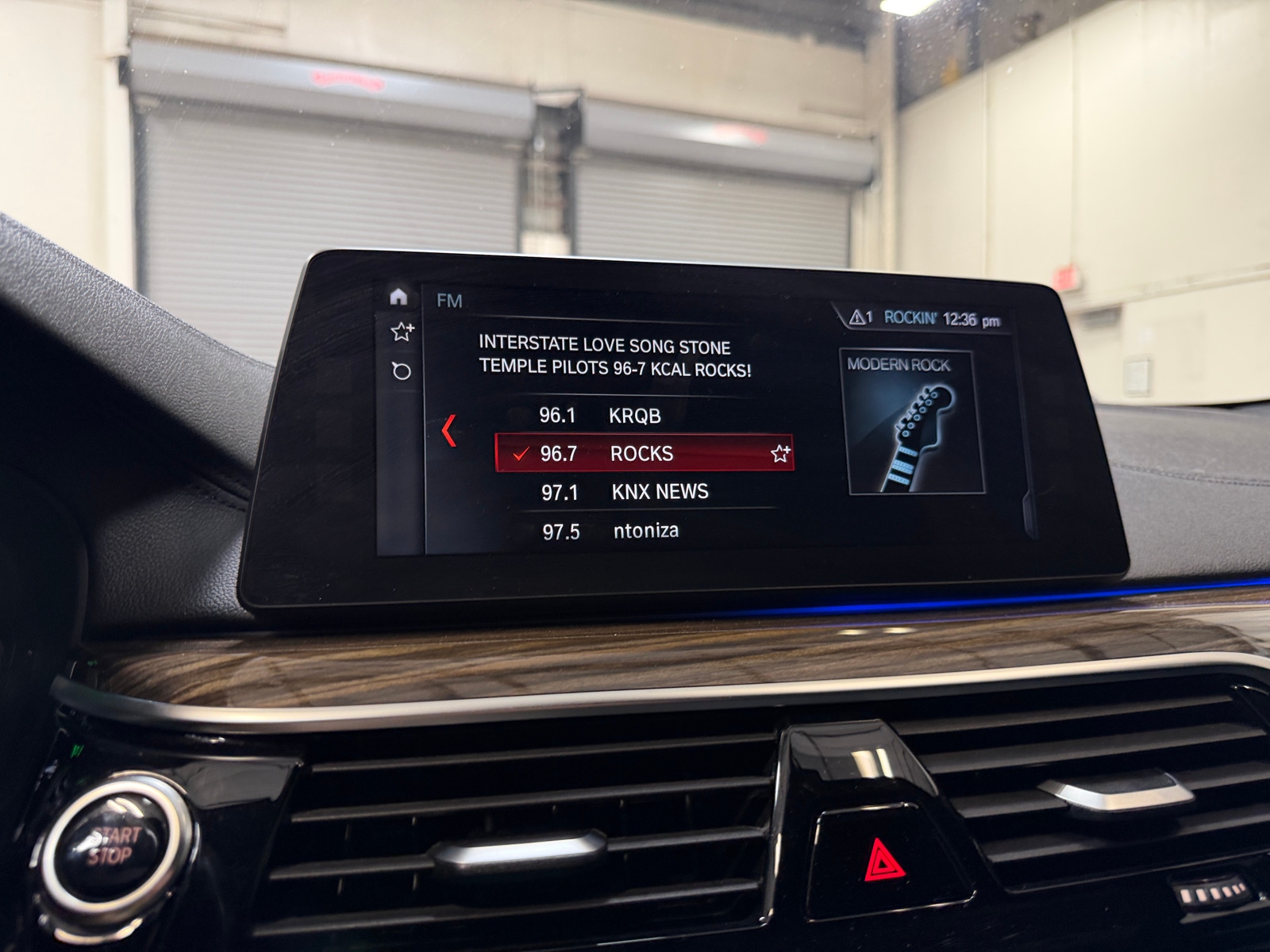 Thumbnail: 2018 BMW 5 Series - 3