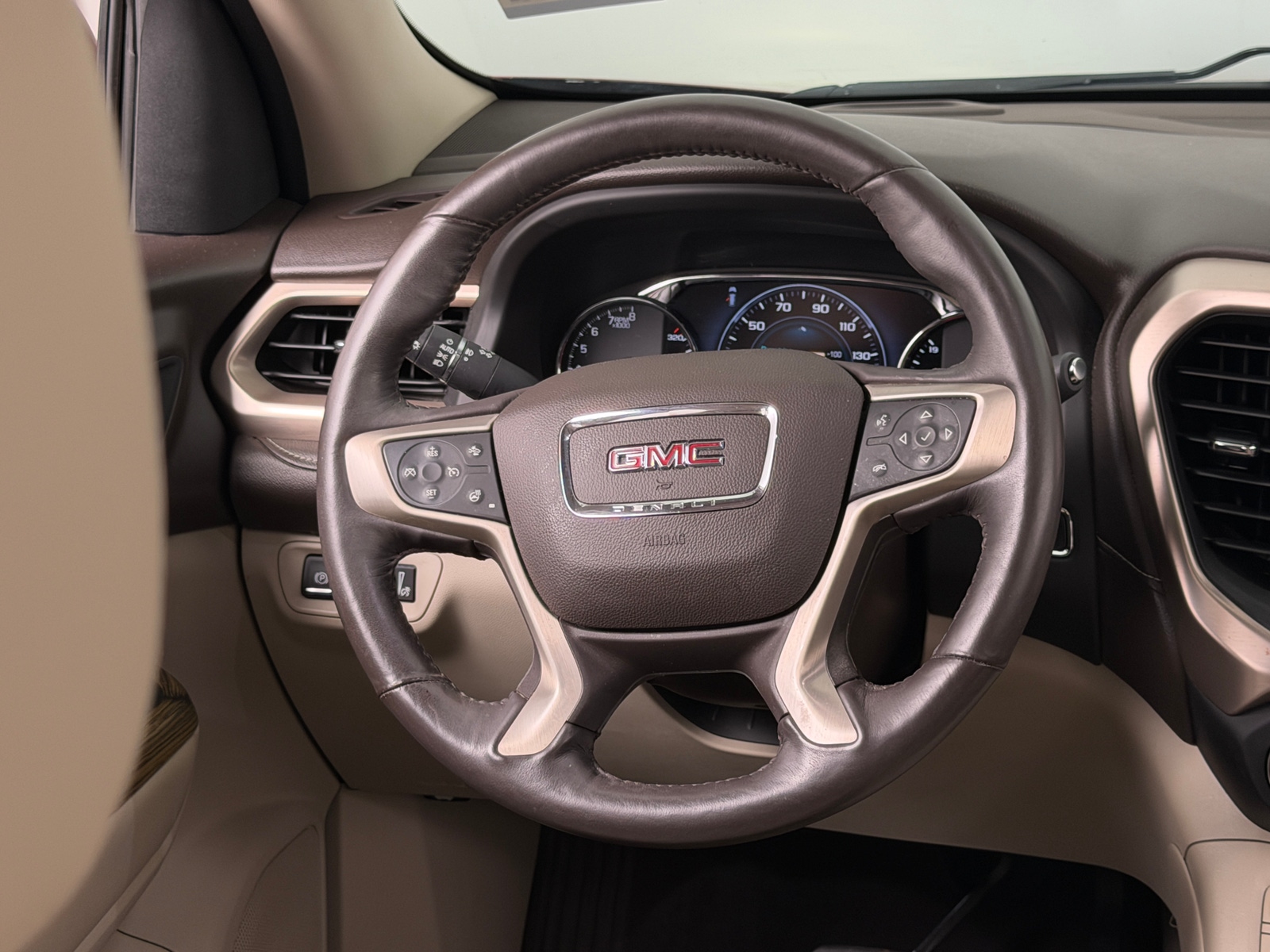 Thumbnail: 2018 GMC Acadia - 4