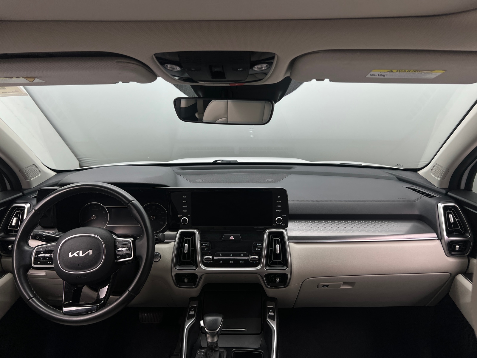 Thumbnail: 2022 Kia Sorento - 2