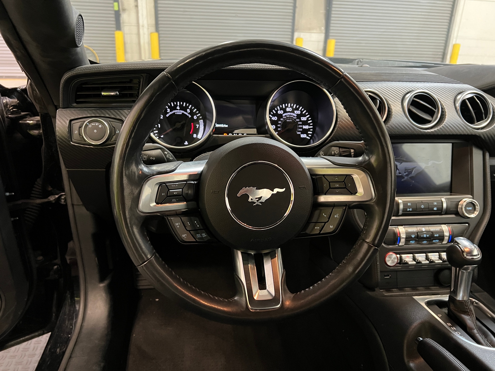 Thumbnail: 2022 Ford Mustang - 4