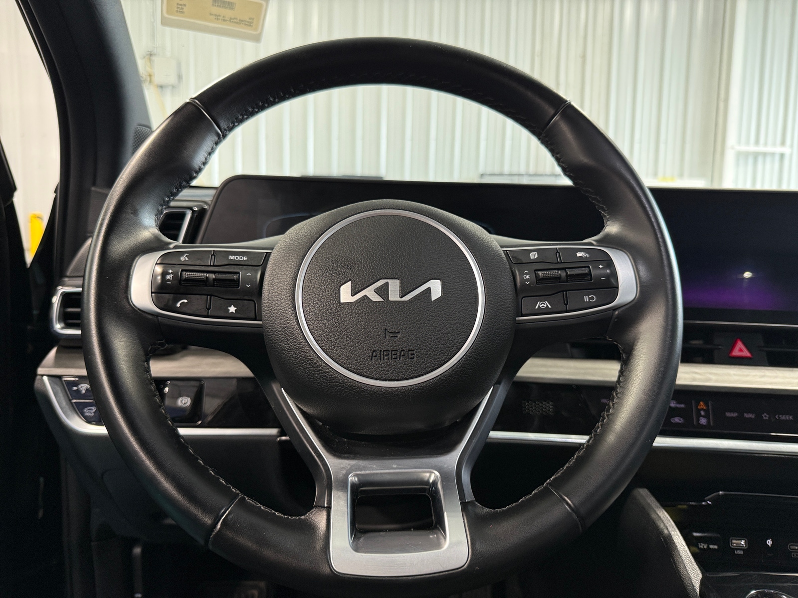 Thumbnail: 2023 Kia Sportage - 4