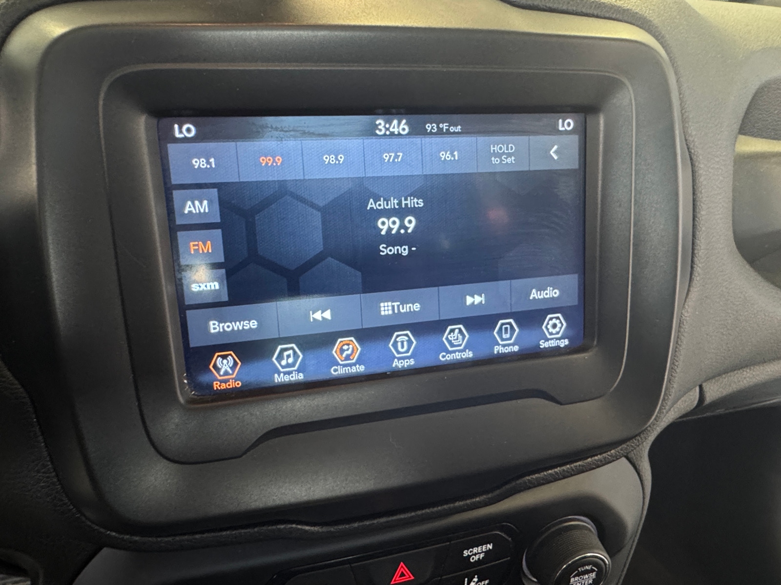 Thumbnail: 2021 Jeep Renegade - 4