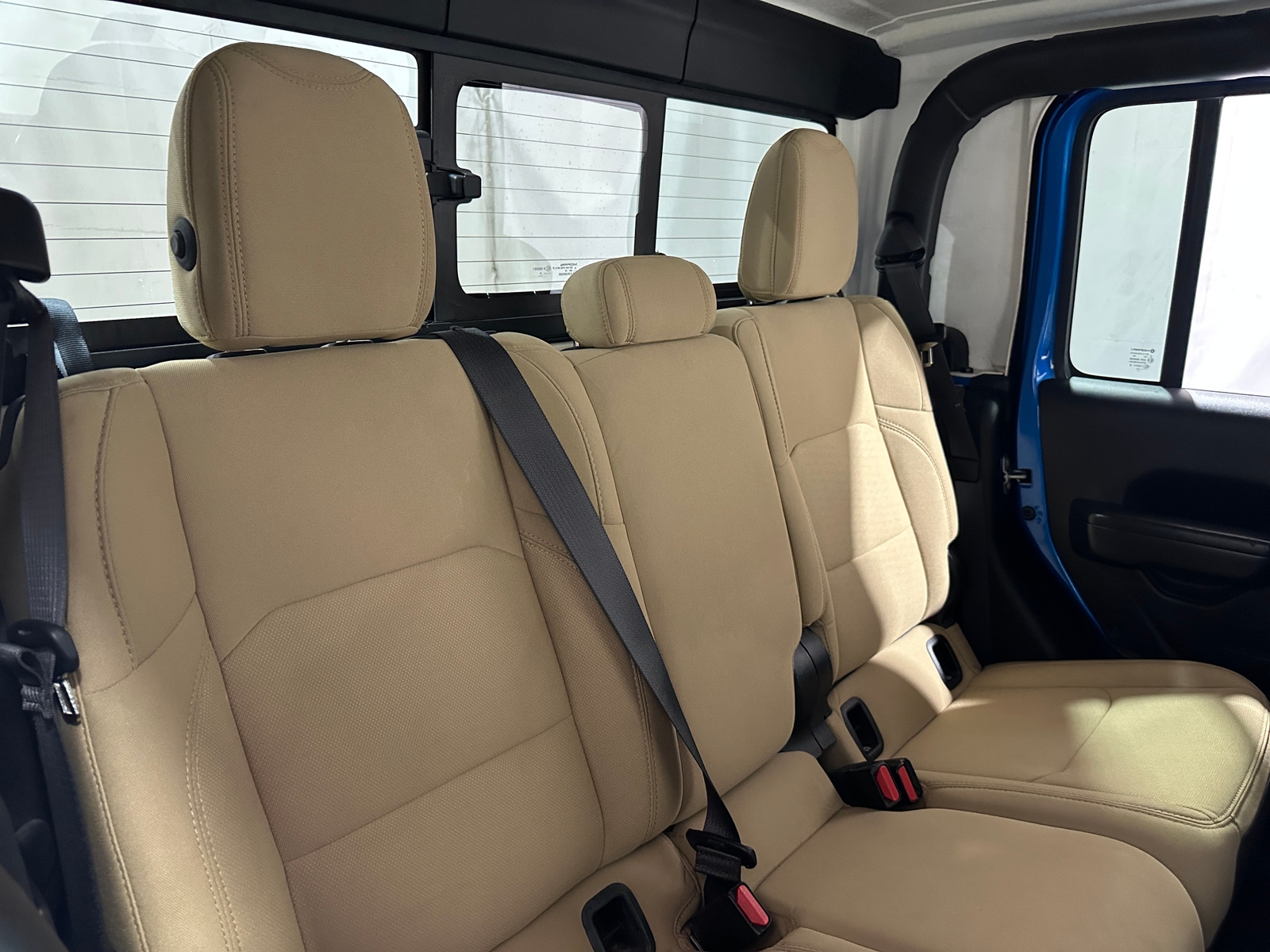 Thumbnail: 2021 Jeep Gladiator - 6