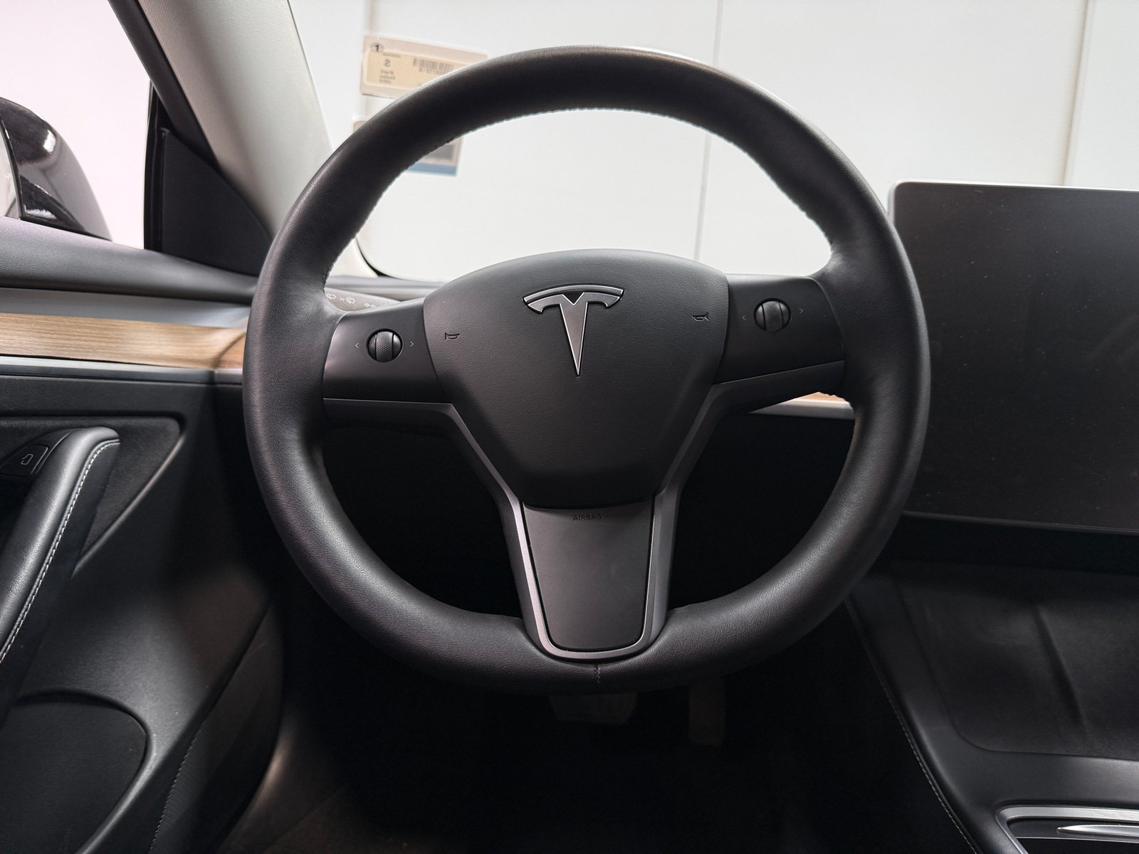Thumbnail: 2022 Tesla Model 3 - 4