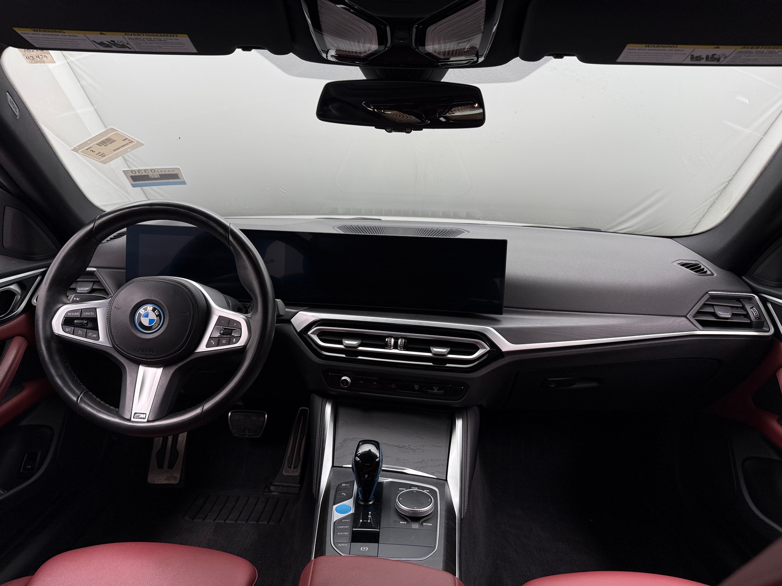 Thumbnail: 2023 BMW i4 - 2