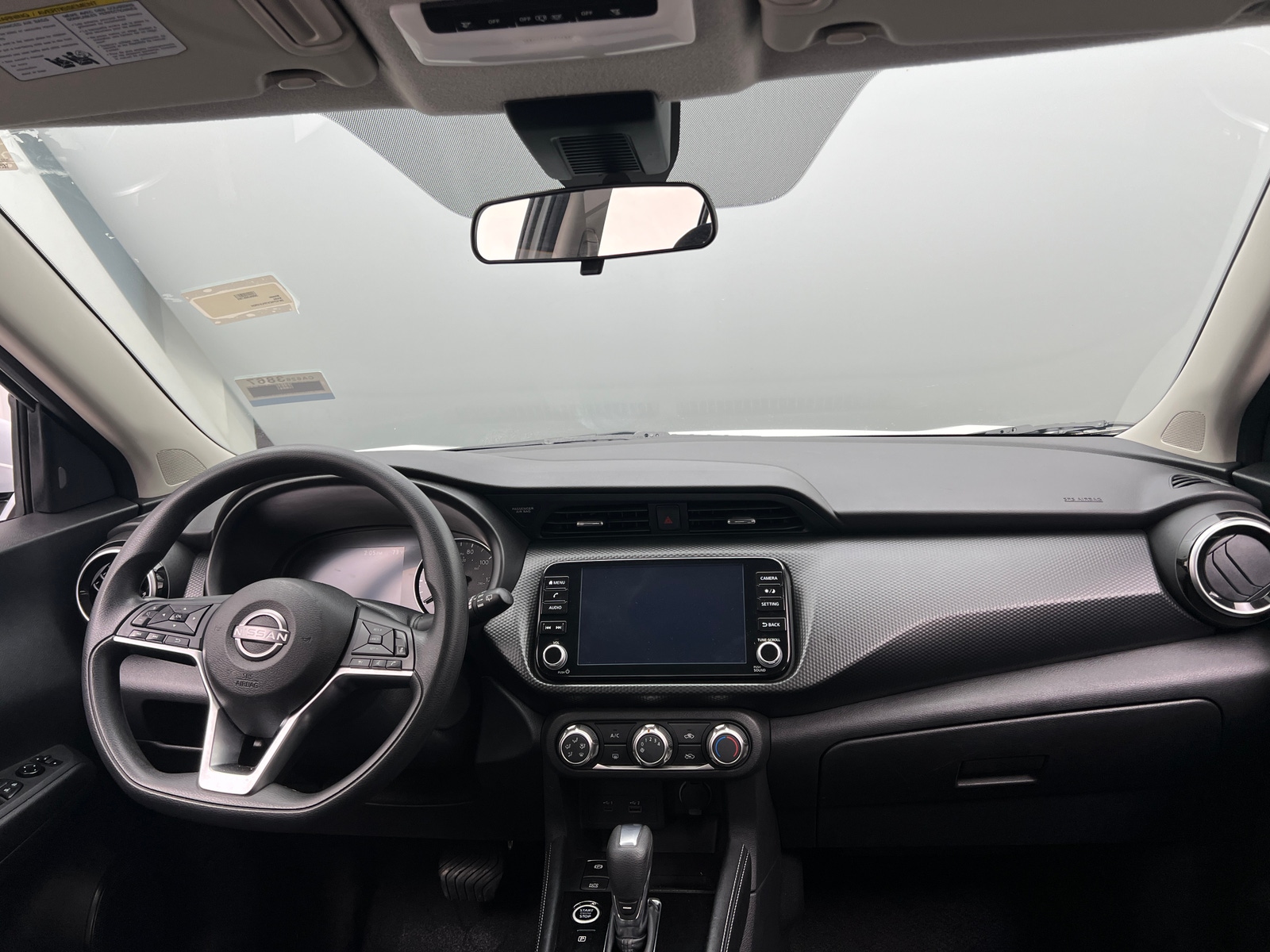 Thumbnail: 2023 Nissan Kicks - 3