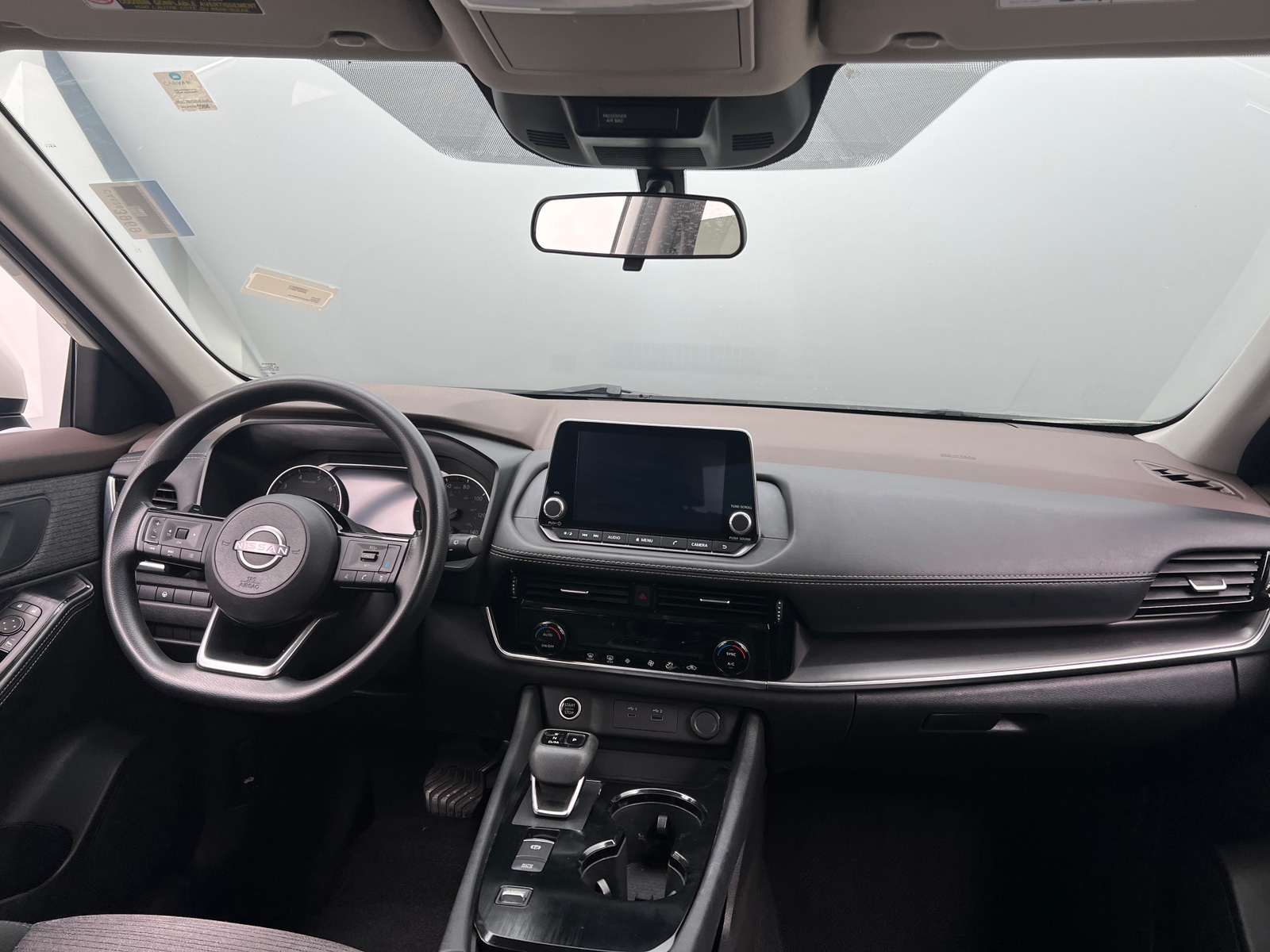 Thumbnail: 2023 Nissan Rogue - 3