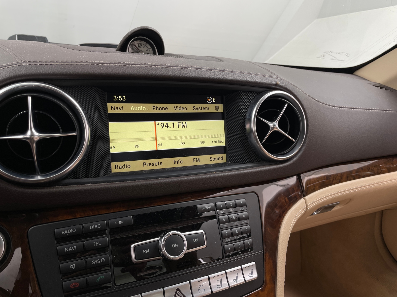 Thumbnail: 2013 Mercedes-Benz SL-Class - 3