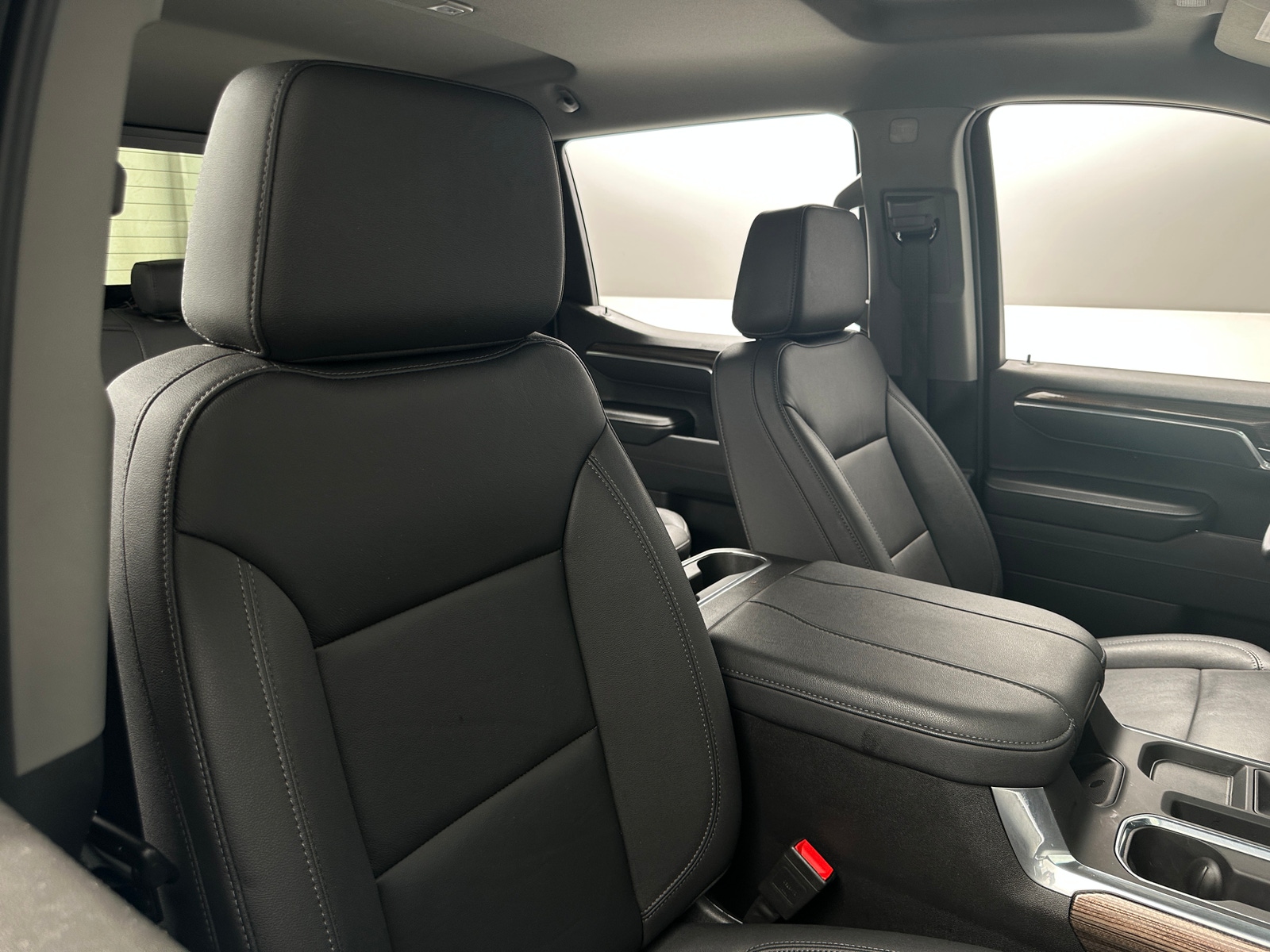 Thumbnail: 2025 Chevrolet Silverado 1500 - 2