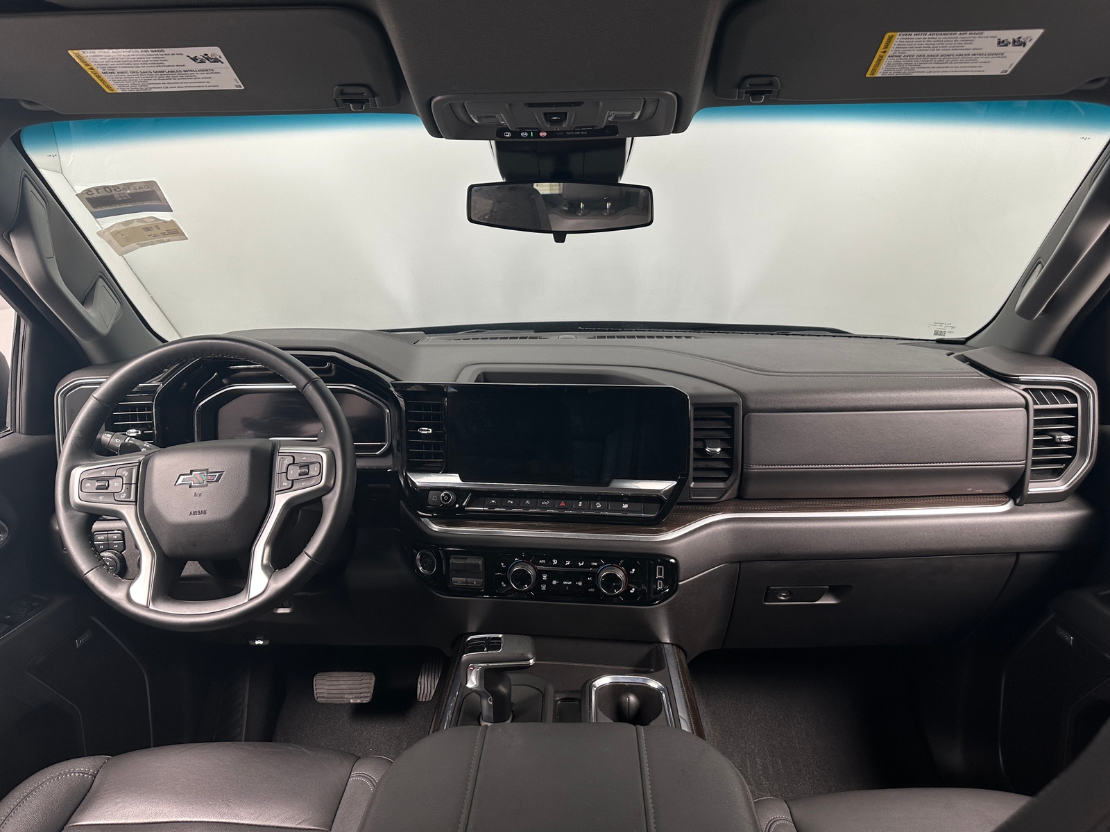 Thumbnail: 2025 Chevrolet Silverado 1500 - 3