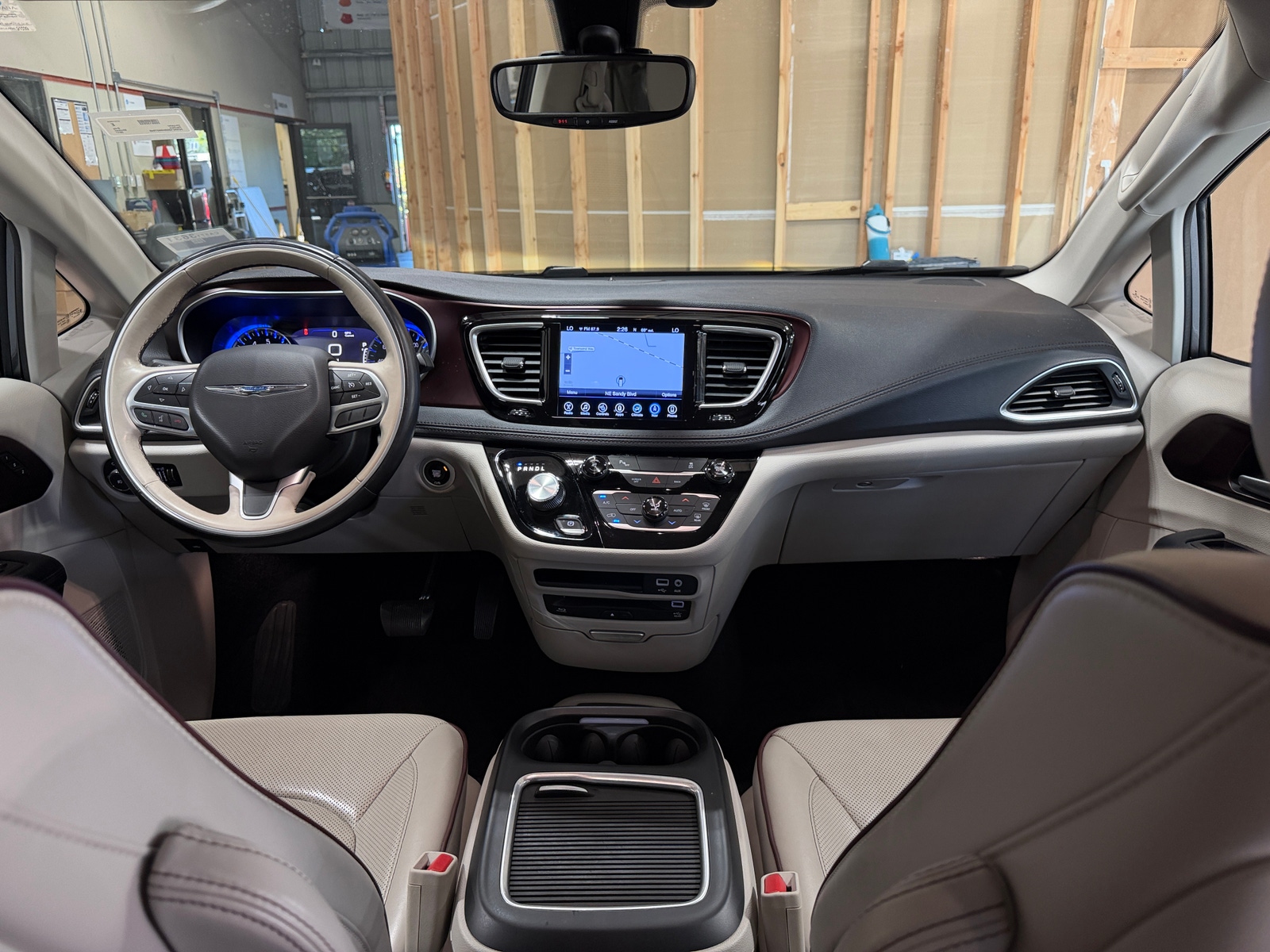 Thumbnail: 2017 Chrysler Pacifica - 2