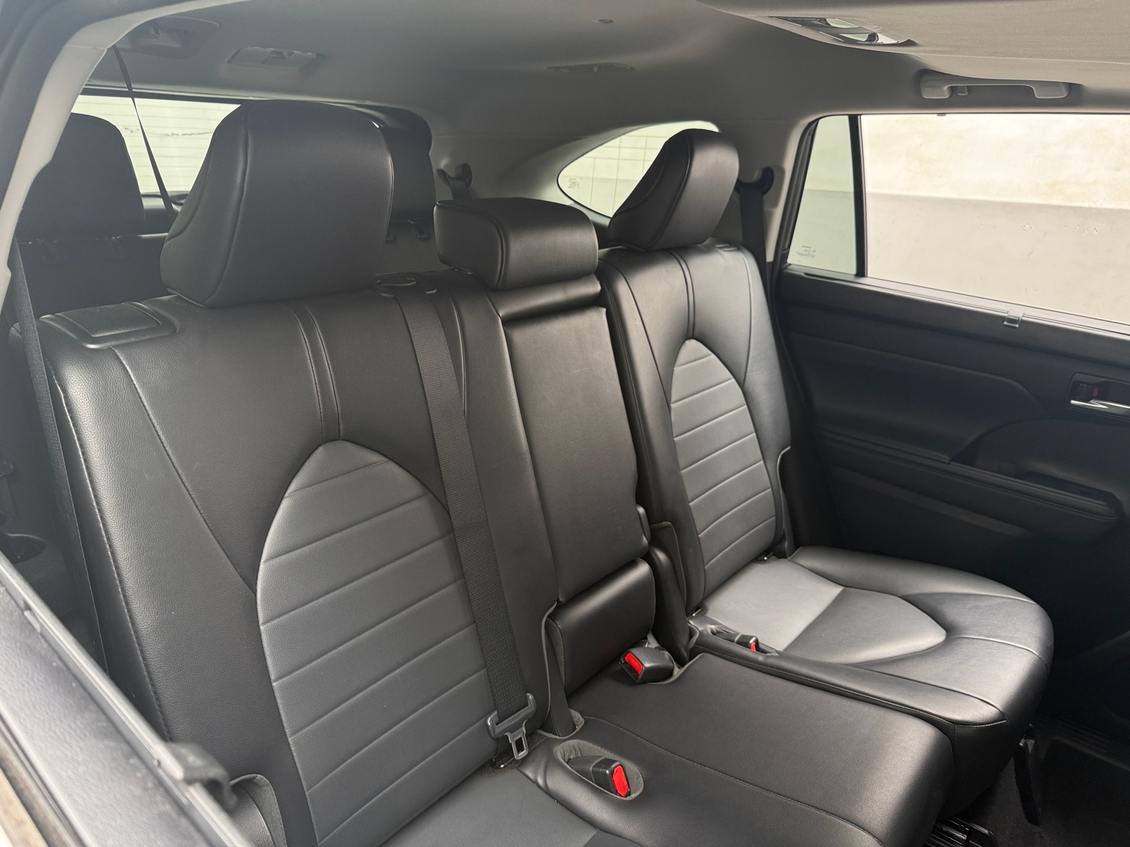 Thumbnail: 2021 Toyota Highlander - 5