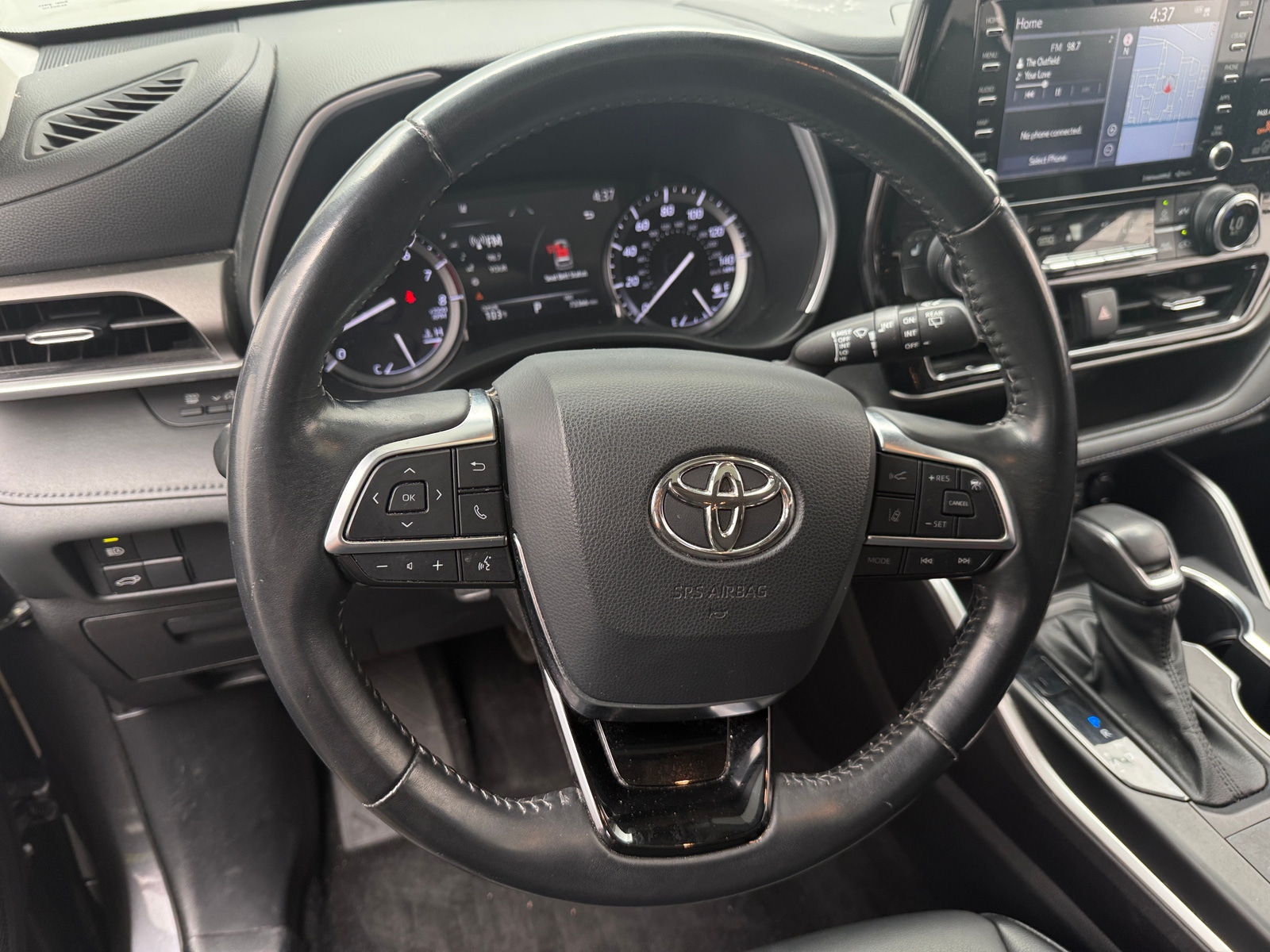 Thumbnail: 2021 Toyota Highlander - 4