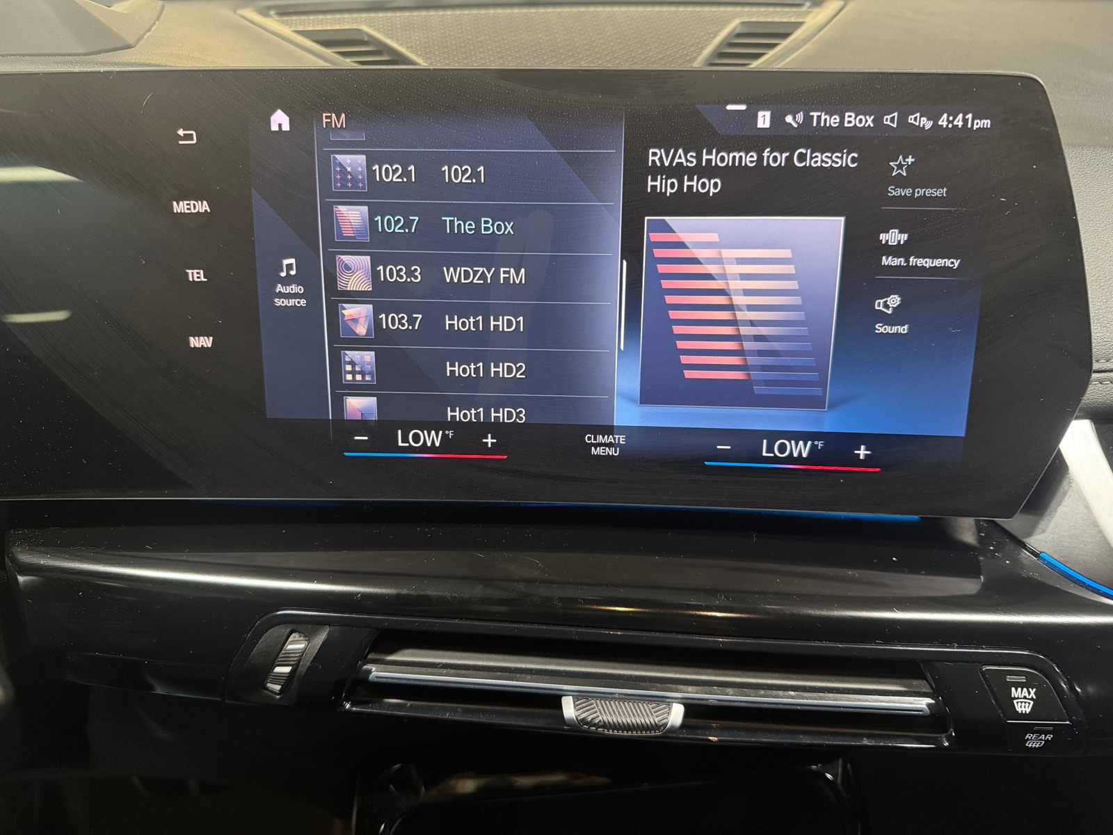 Thumbnail: 2023 BMW X1 - 3