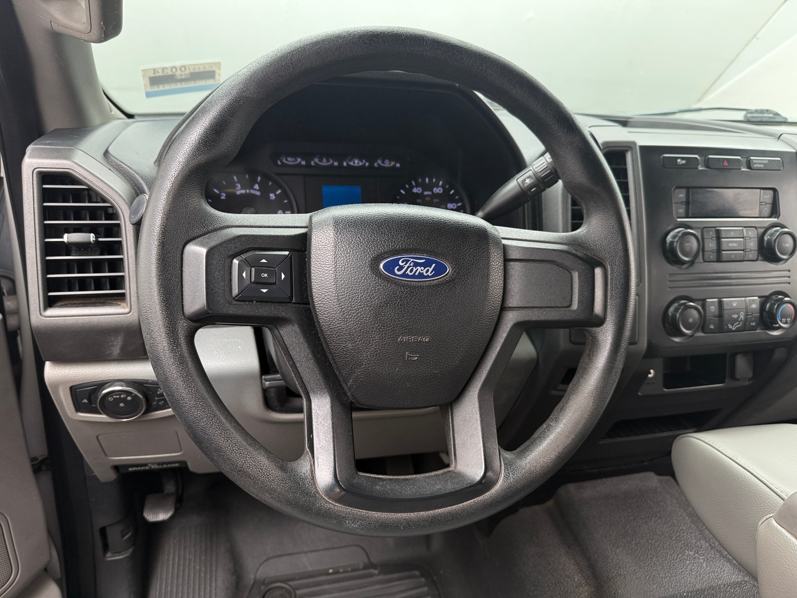 Thumbnail: 2017 Ford Econoline - 5