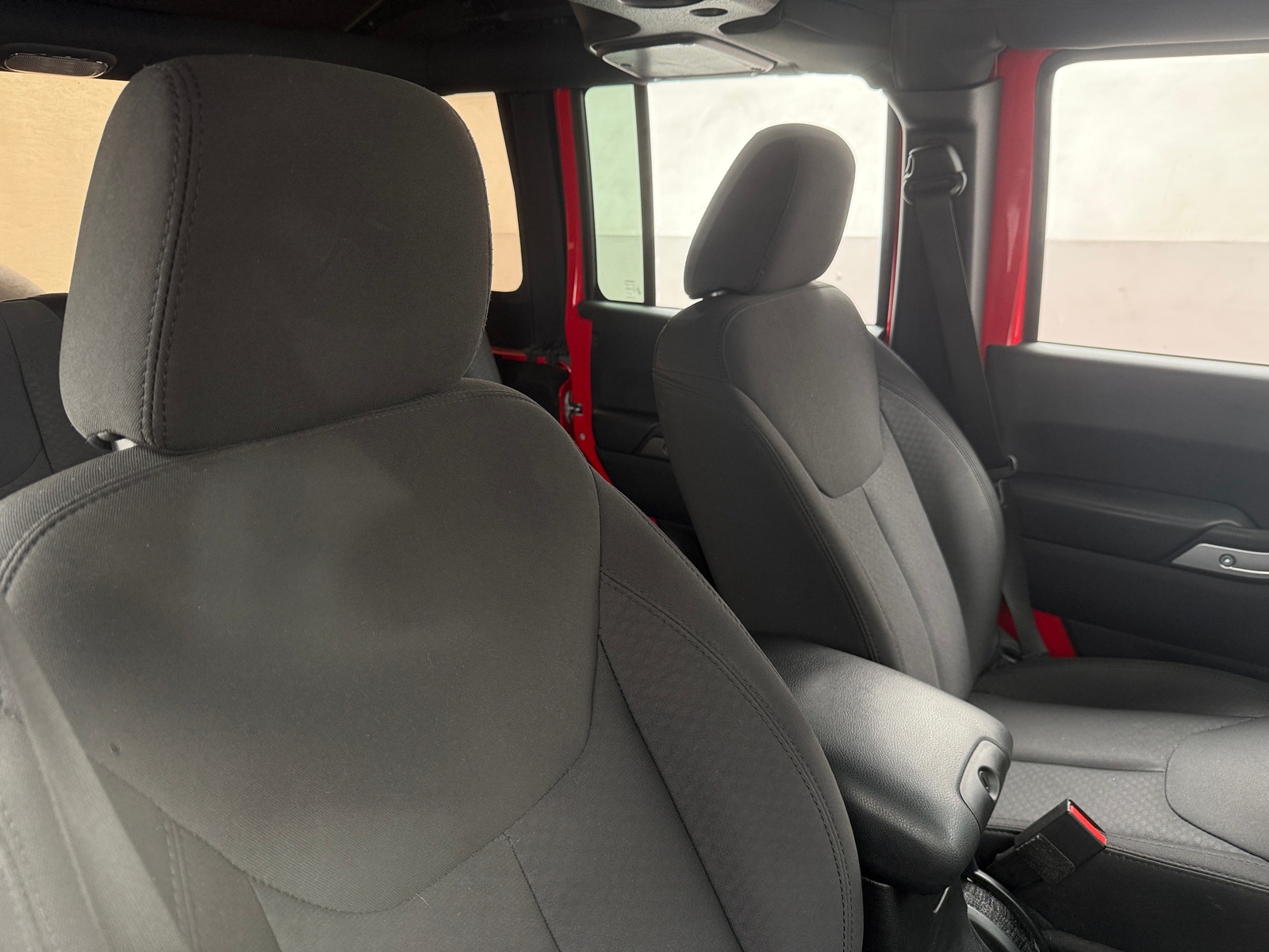 Thumbnail: 2015 Jeep Wrangler - 2