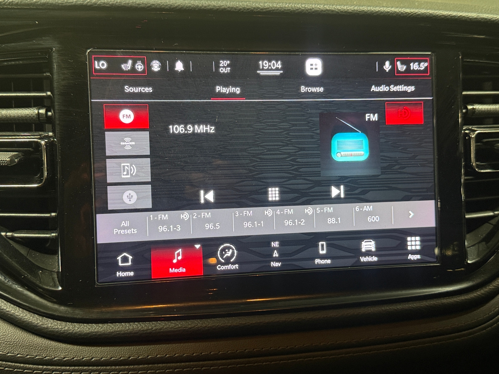 Thumbnail: 2021 Dodge Durango - 4
