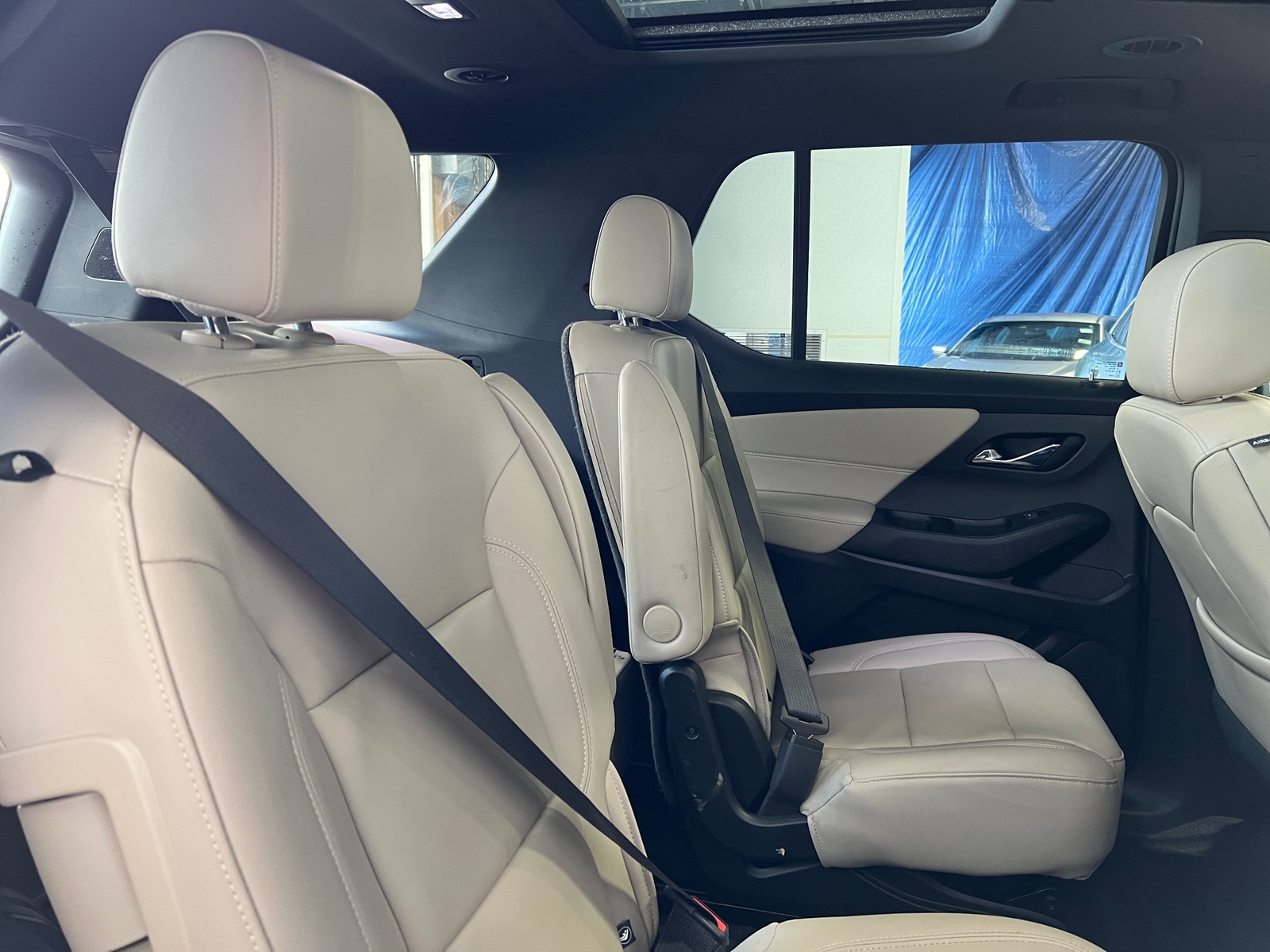Thumbnail: 2023 Chevrolet Traverse - 5