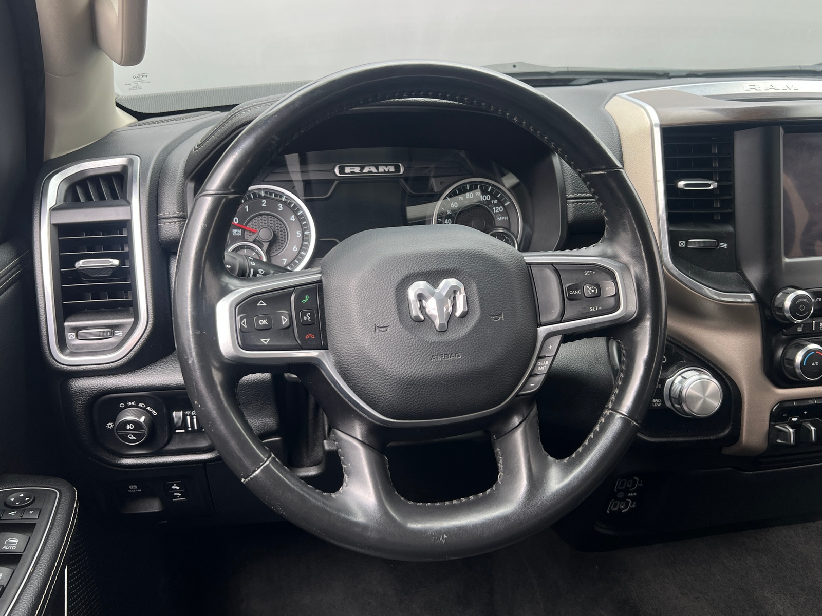 Thumbnail: 2022 RAM 1500 - 4