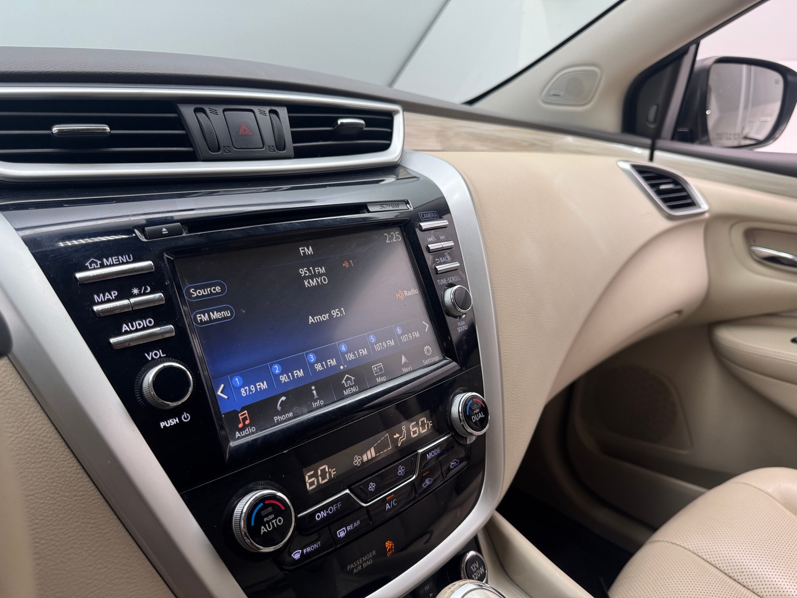 Thumbnail: 2017 Nissan Murano - 3