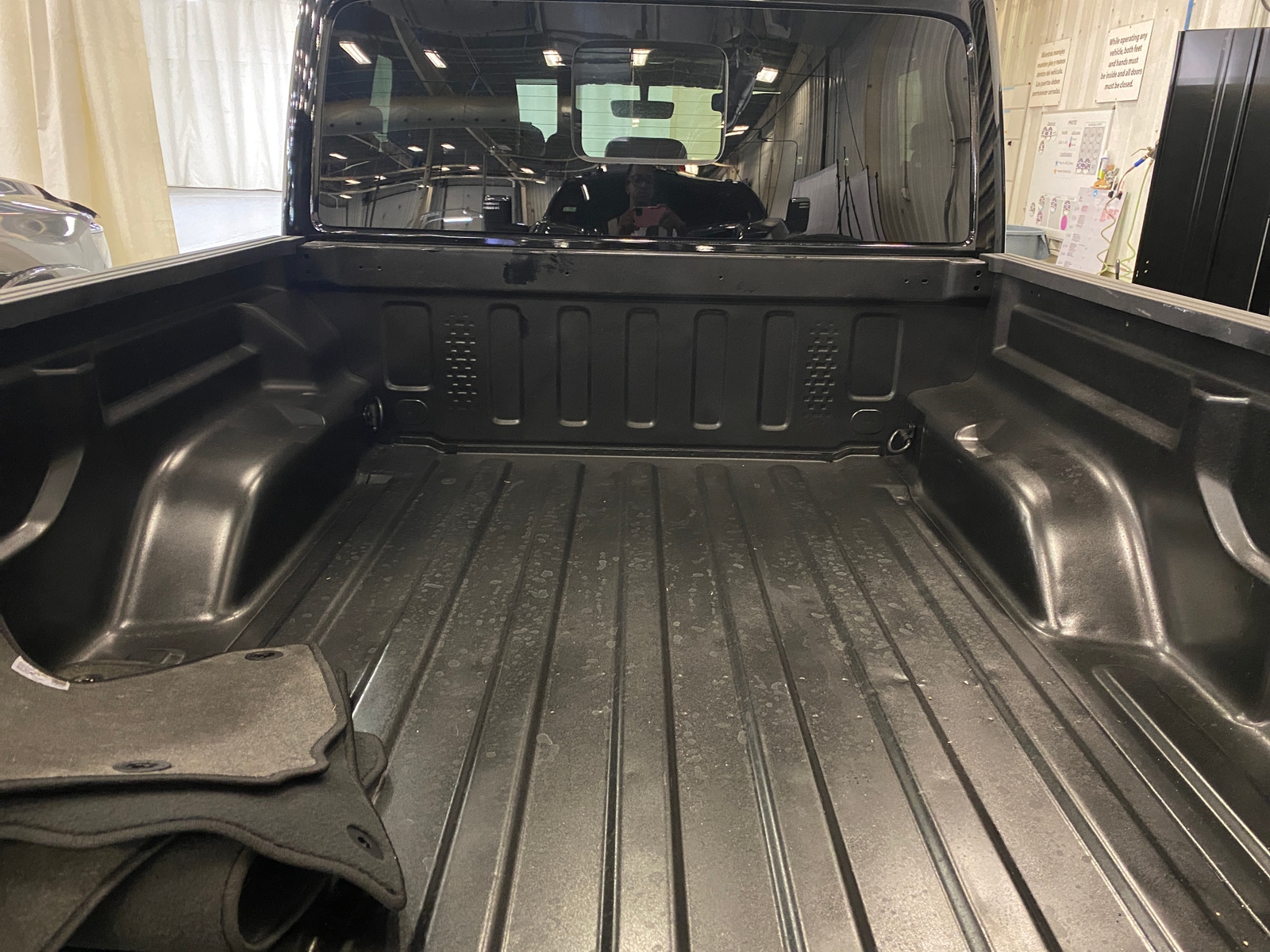 Thumbnail: 2023 Jeep Gladiator - 6