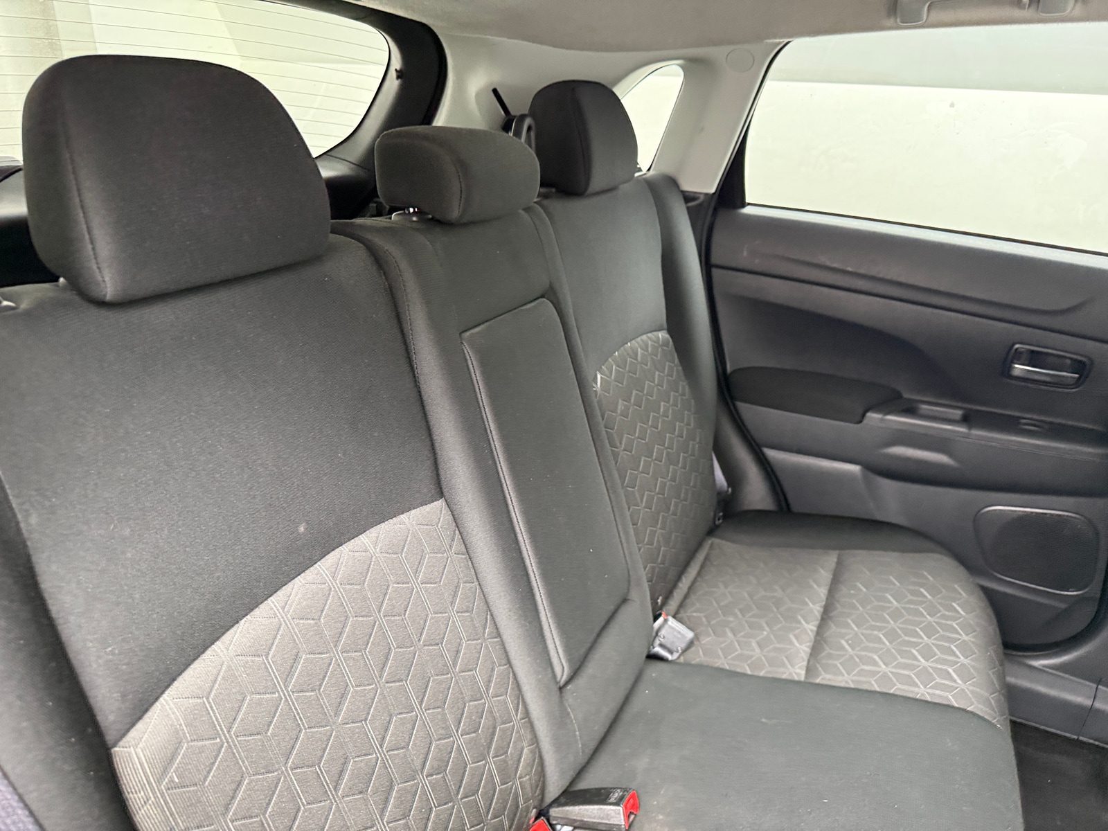 Thumbnail: 2025 Mitsubishi Outlander Sport - 6