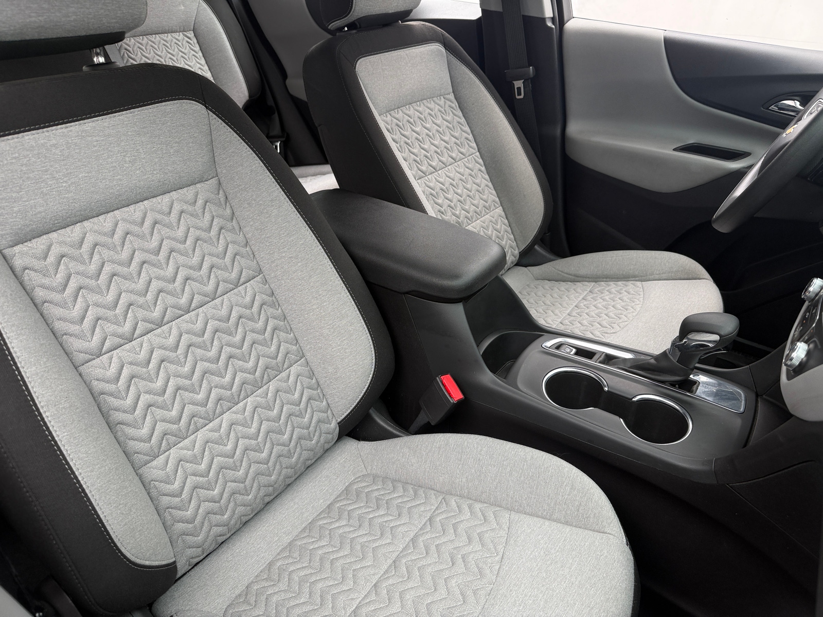 Thumbnail: 2024 Chevrolet Equinox - 2