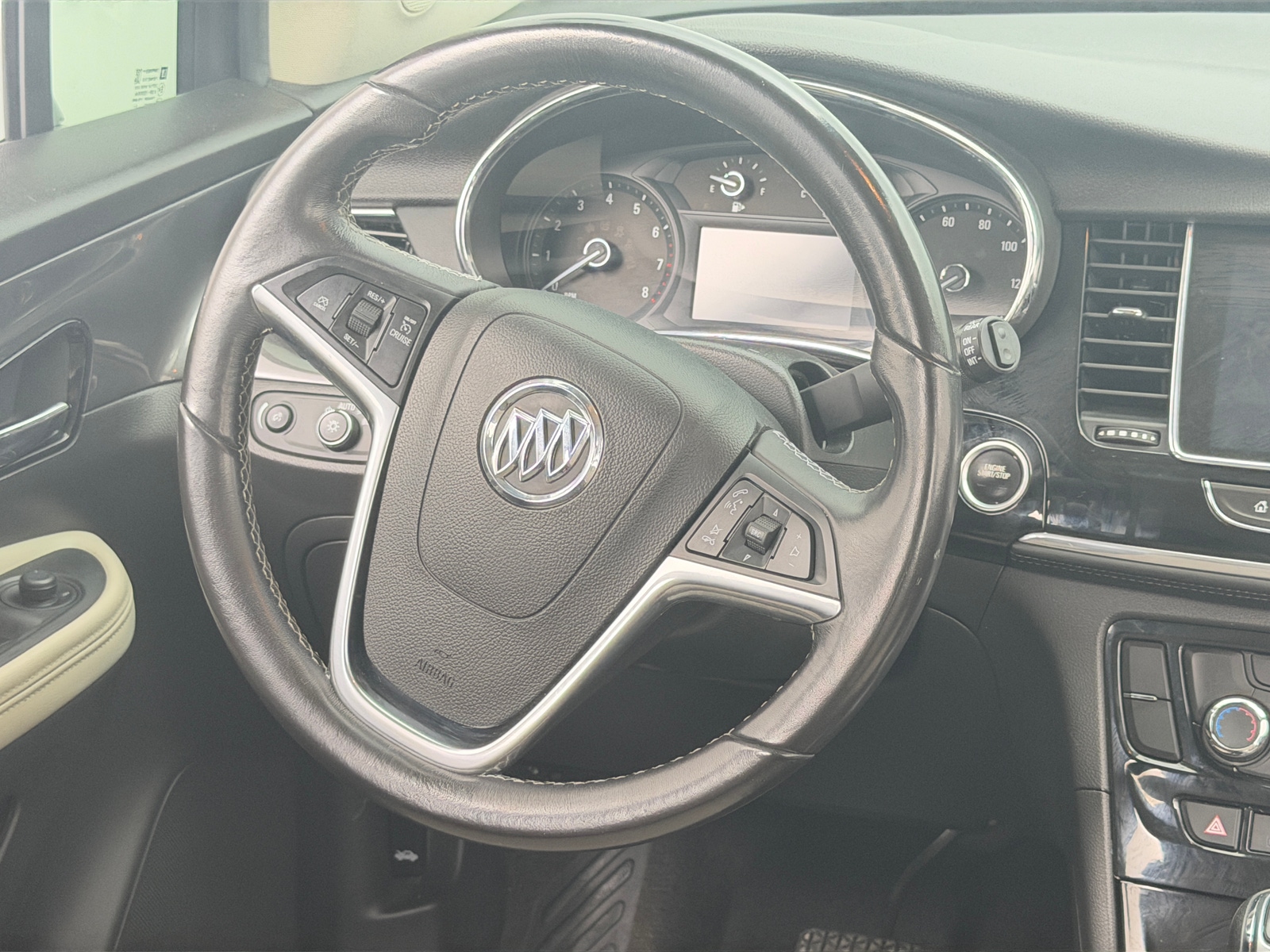 Thumbnail: 2019 Buick Encore - 4