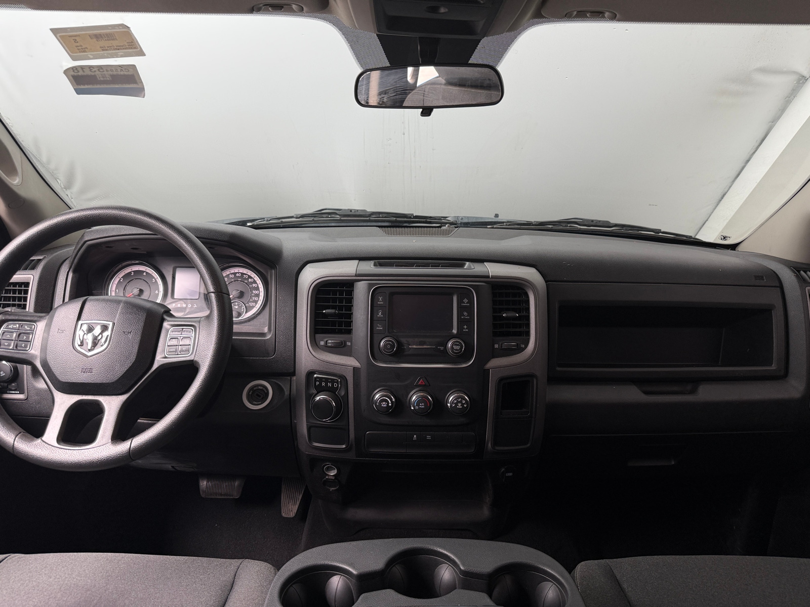 Thumbnail: 2021 RAM 1500 Classic - 3