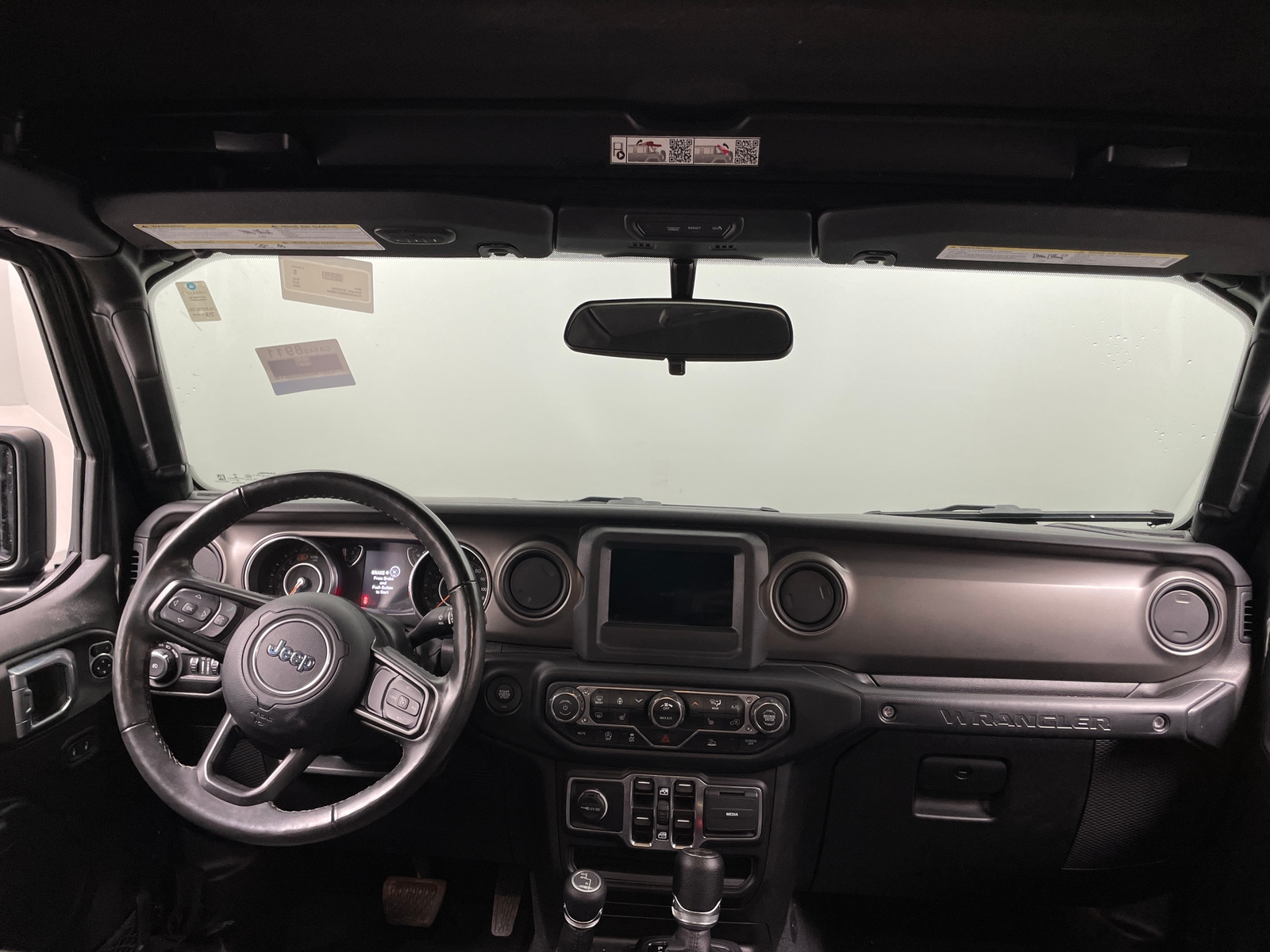 Thumbnail: 2022 Jeep Wrangler - 3