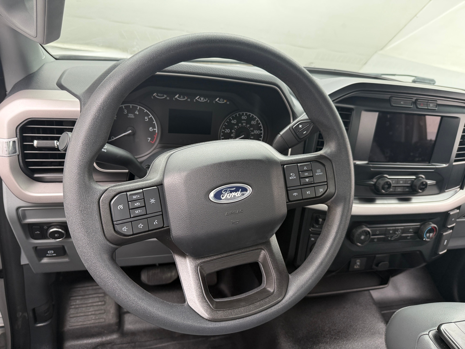 Thumbnail: 2023 Ford Econoline - 5