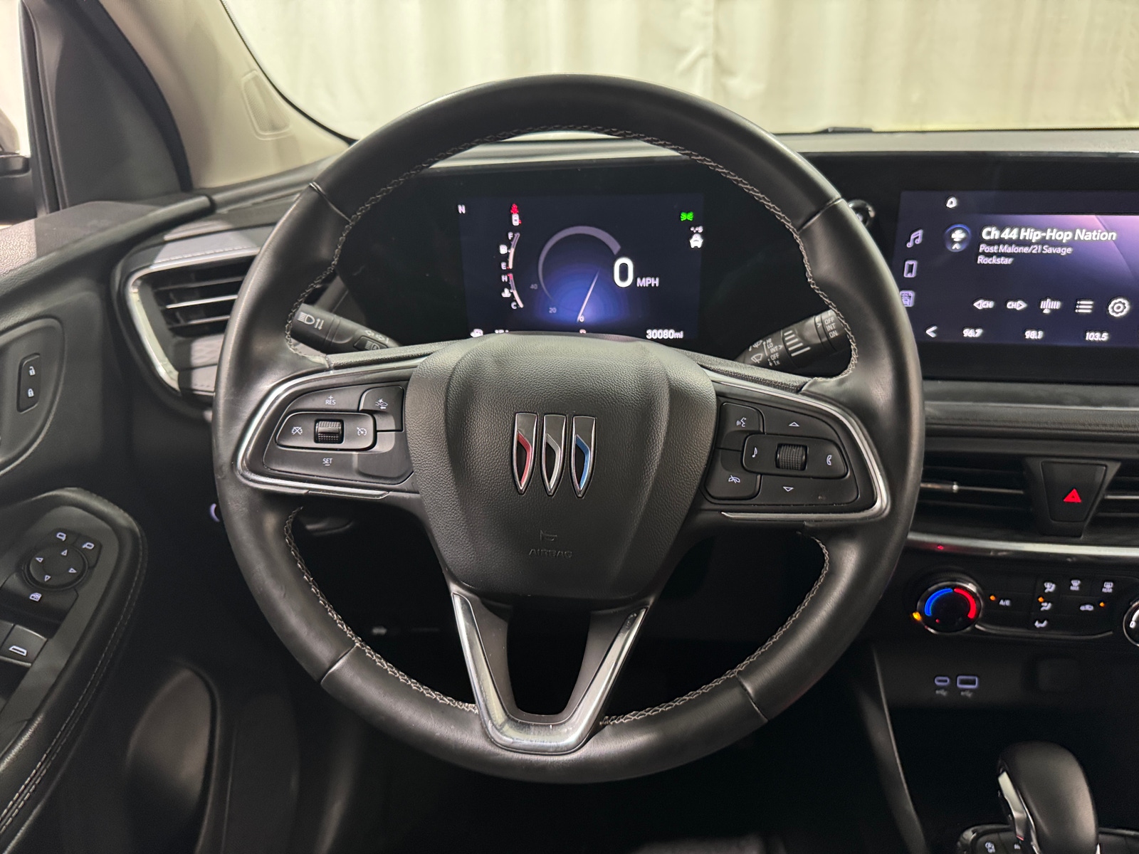 Thumbnail: 2025 Buick Encore GX - 4