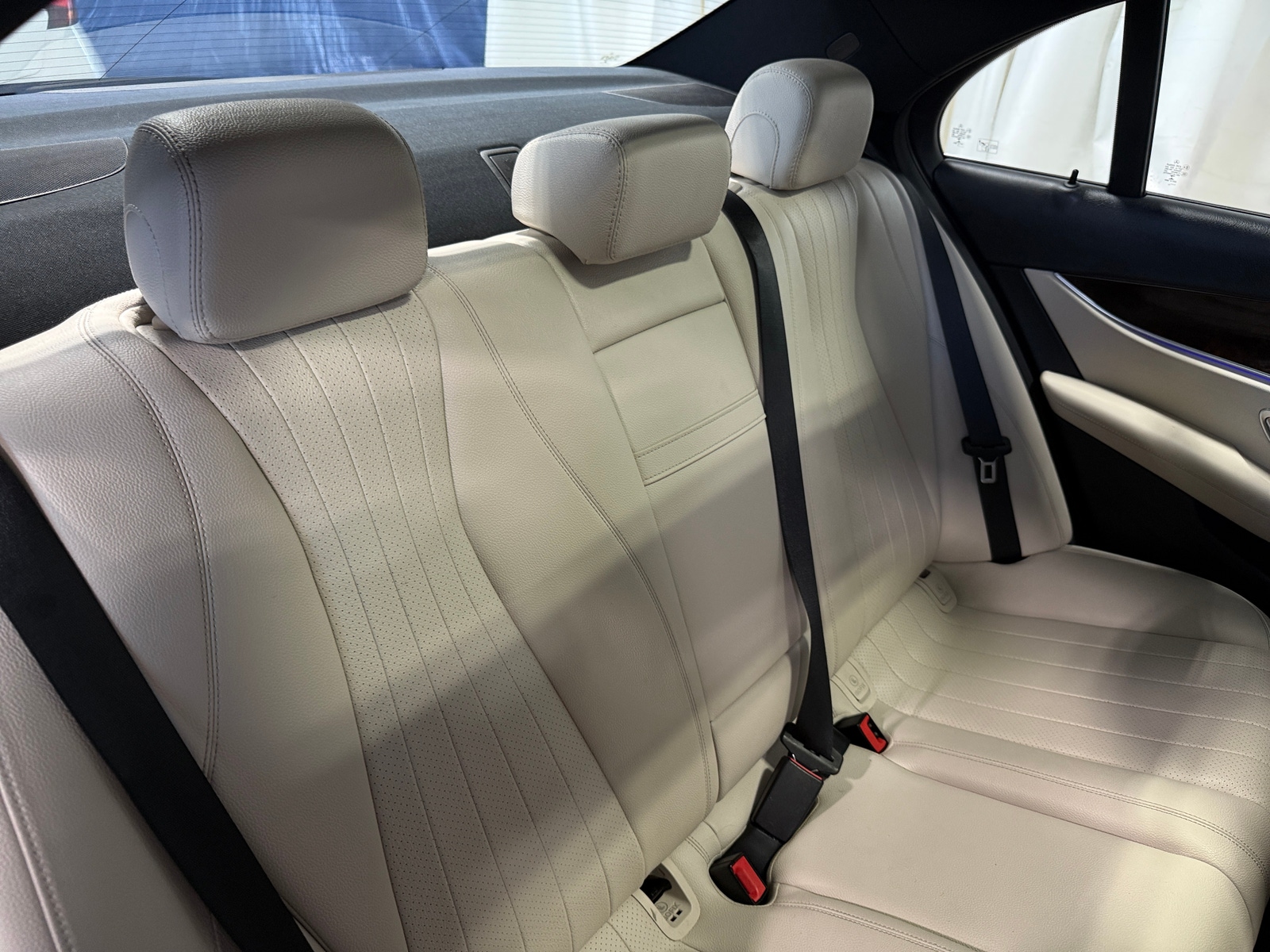 Thumbnail: 2019 Mercedes-Benz E-Class - 5
