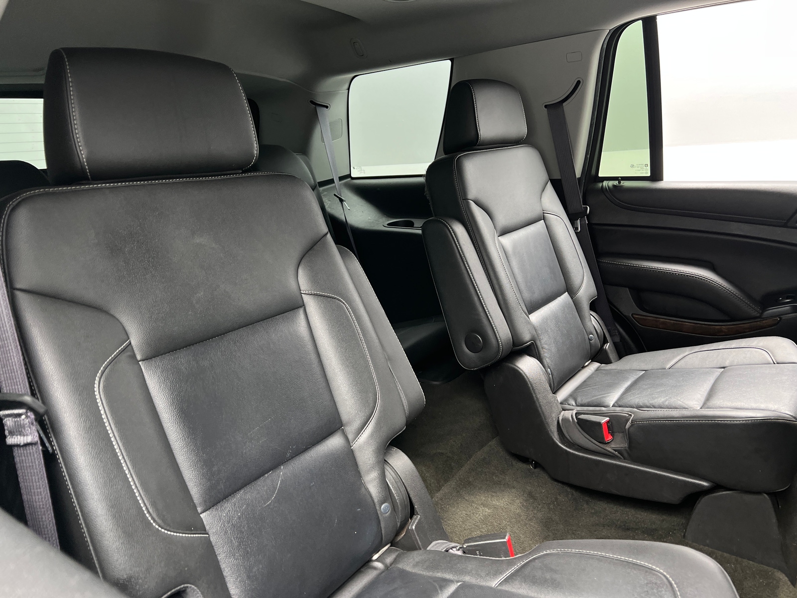 Thumbnail: 2017 Chevrolet Tahoe - 5