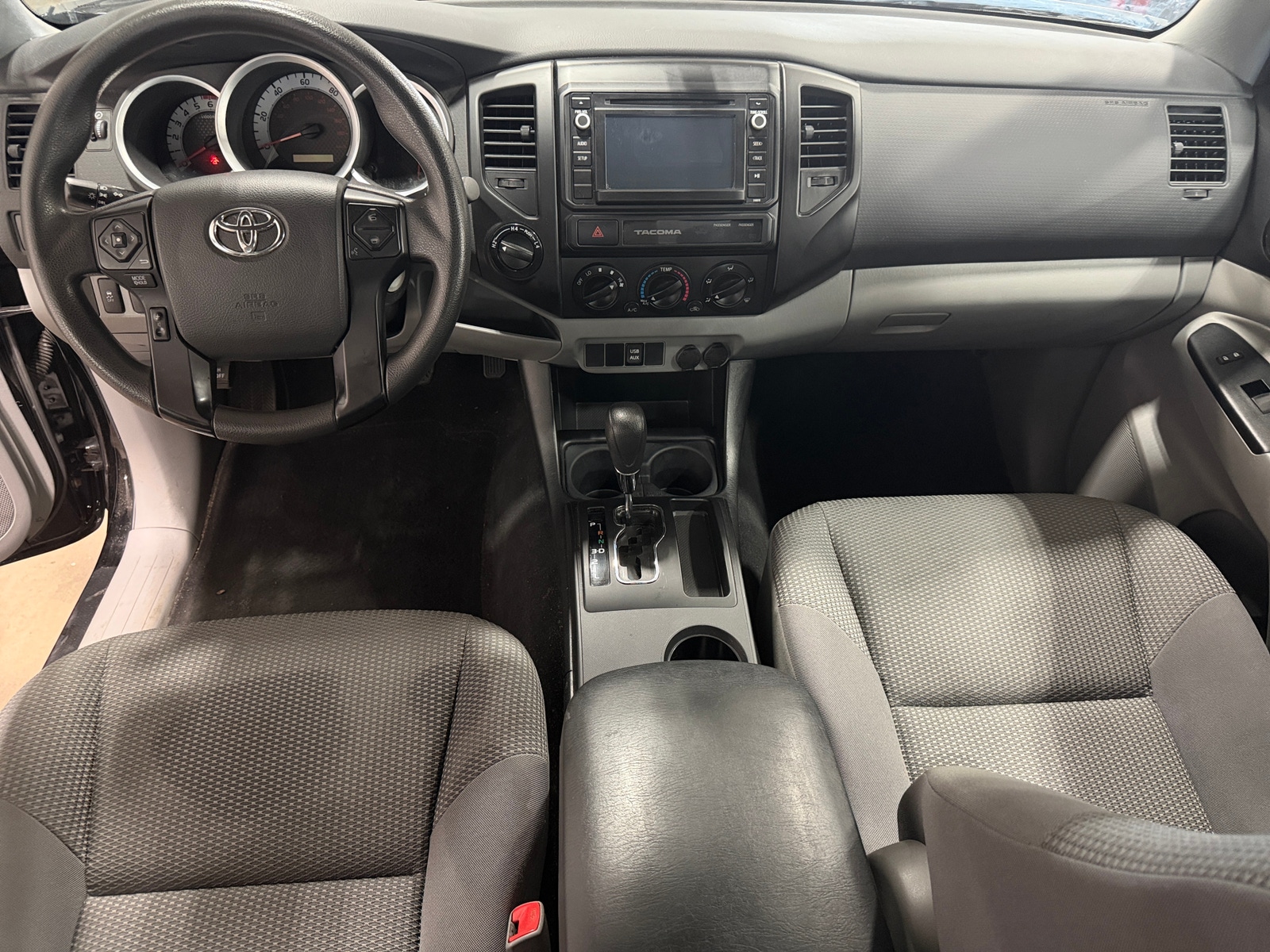 Thumbnail: 2015 Toyota Tacoma - 3