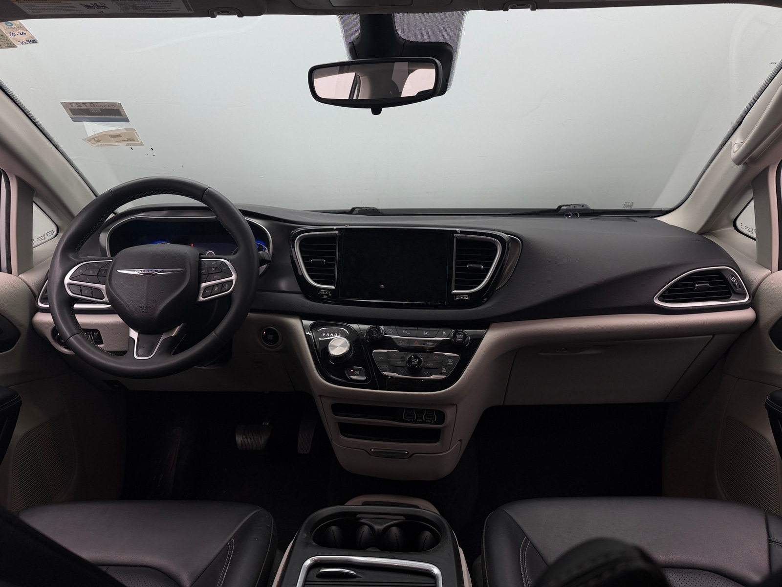 Thumbnail: 2024 Chrysler Pacifica - 2