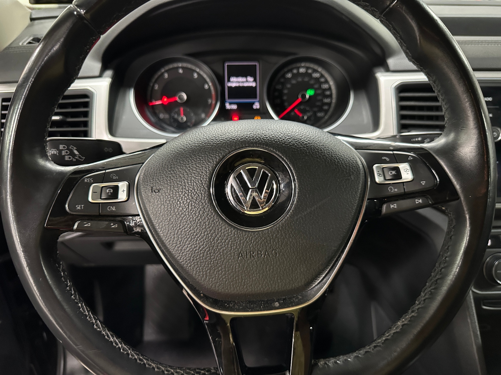 Thumbnail: 2018 Volkswagen Atlas - 4