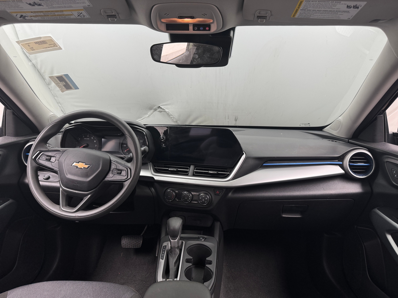 Thumbnail: 2025 Chevrolet Trax - 3