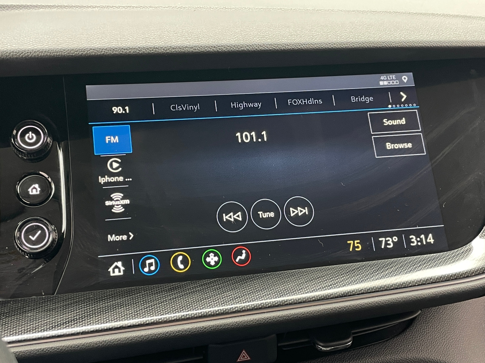 Thumbnail: 2021 Buick Envision - 3