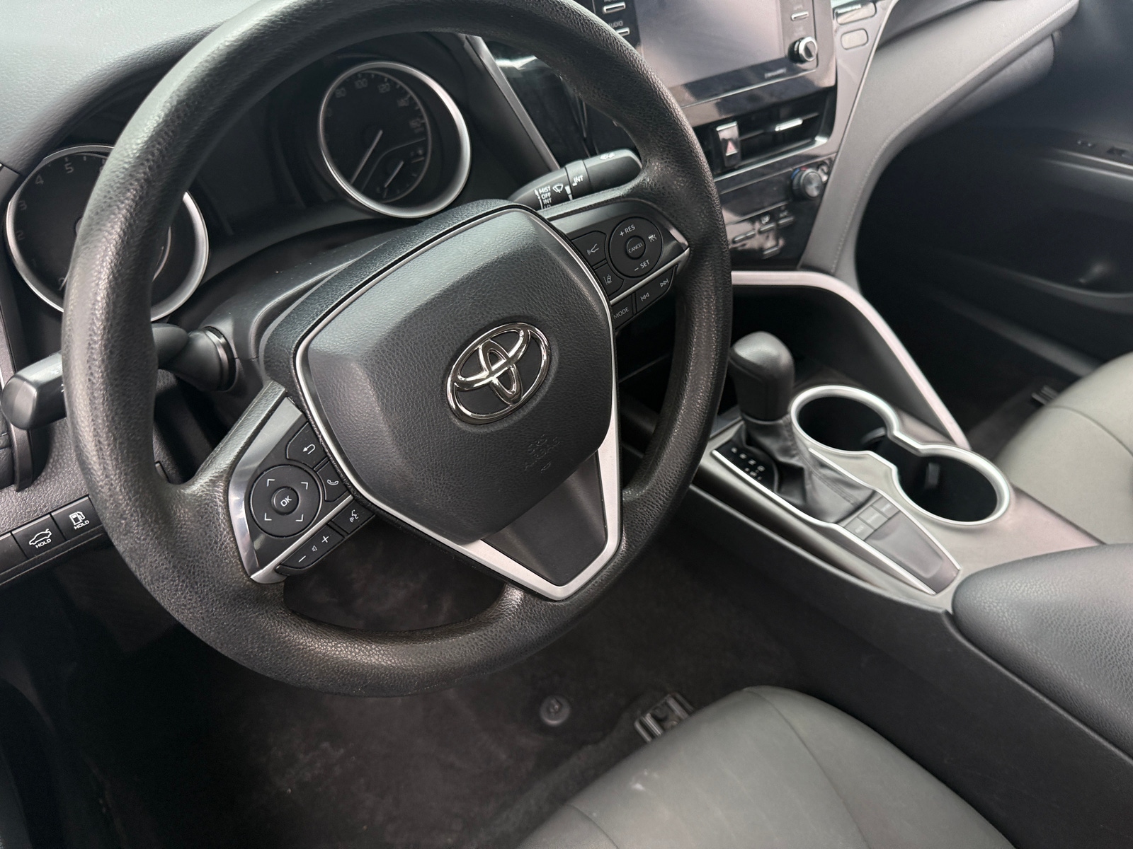Thumbnail: 2022 Toyota Camry - 5