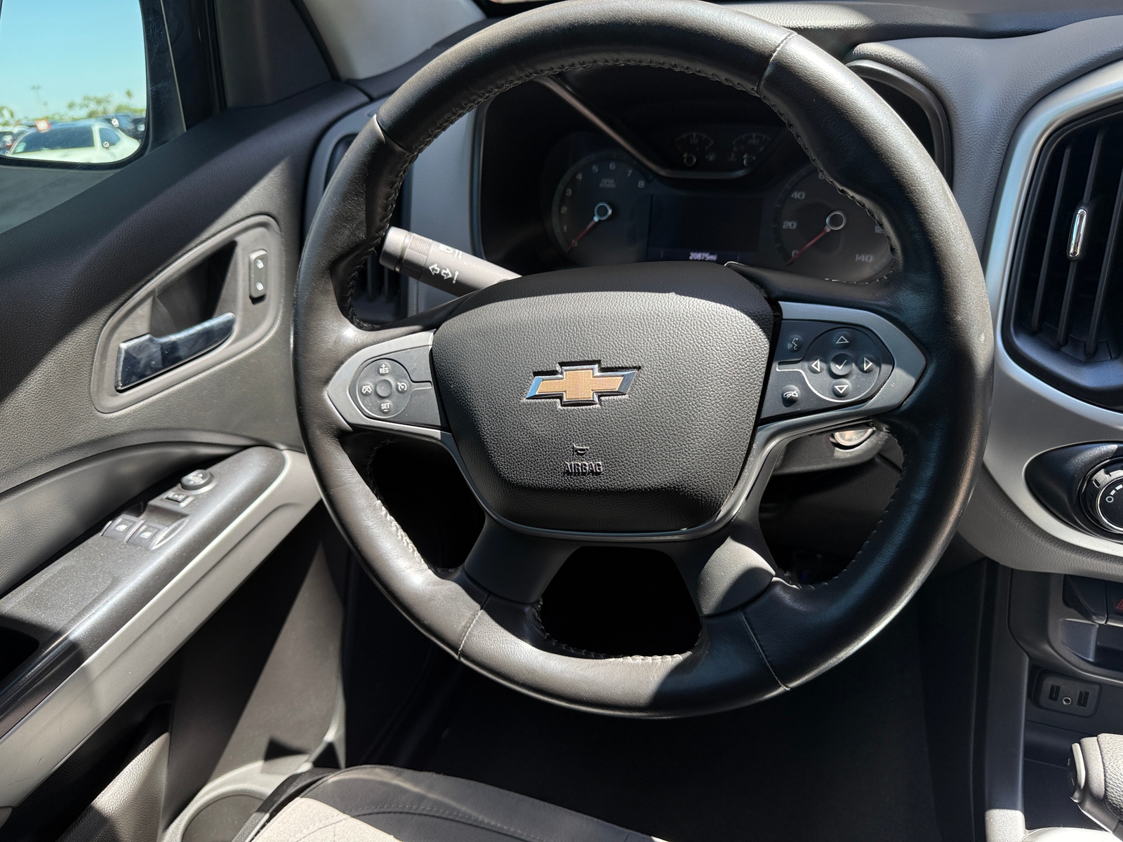 Thumbnail: 2019 Chevrolet Colorado - 5