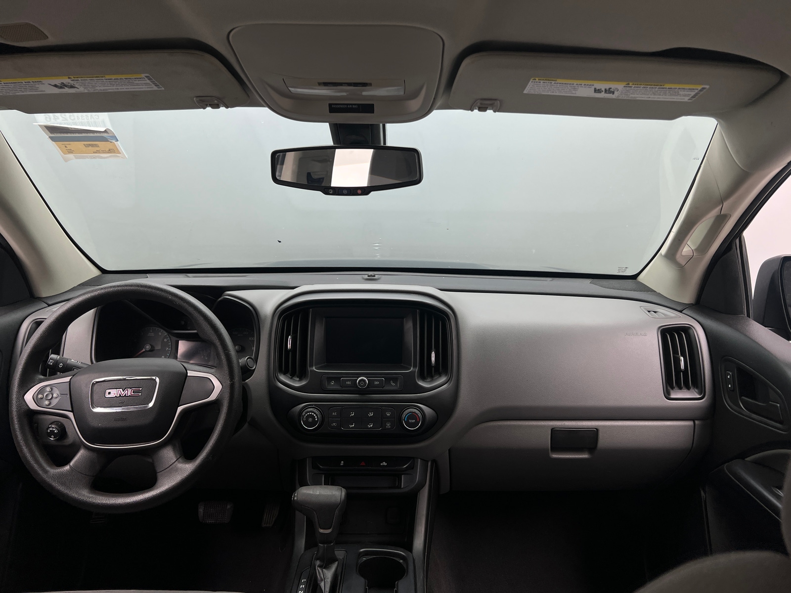 Thumbnail: 2020 GMC Canyon - 3
