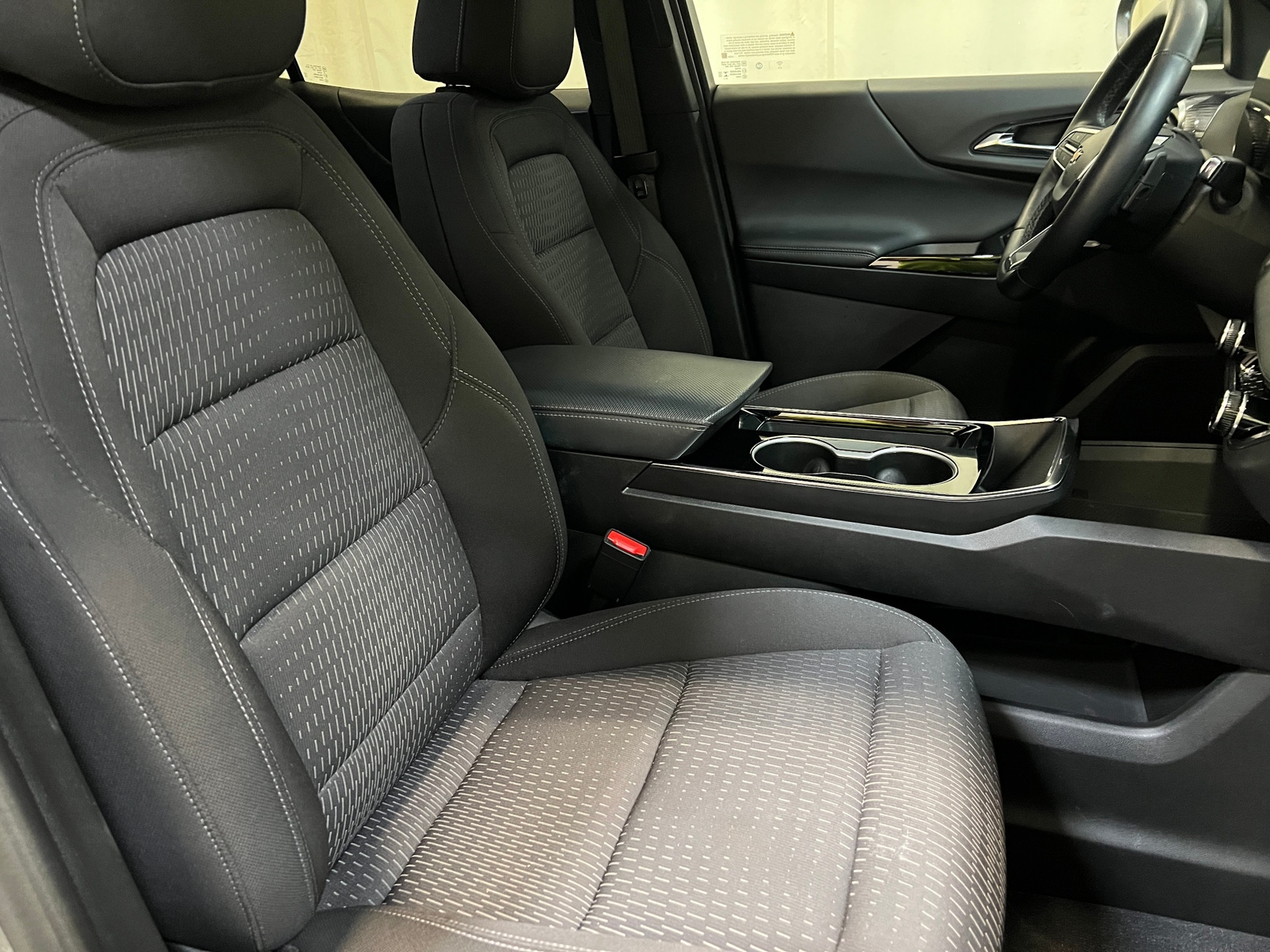 Thumbnail: 2025 Chevrolet Equinox - 2