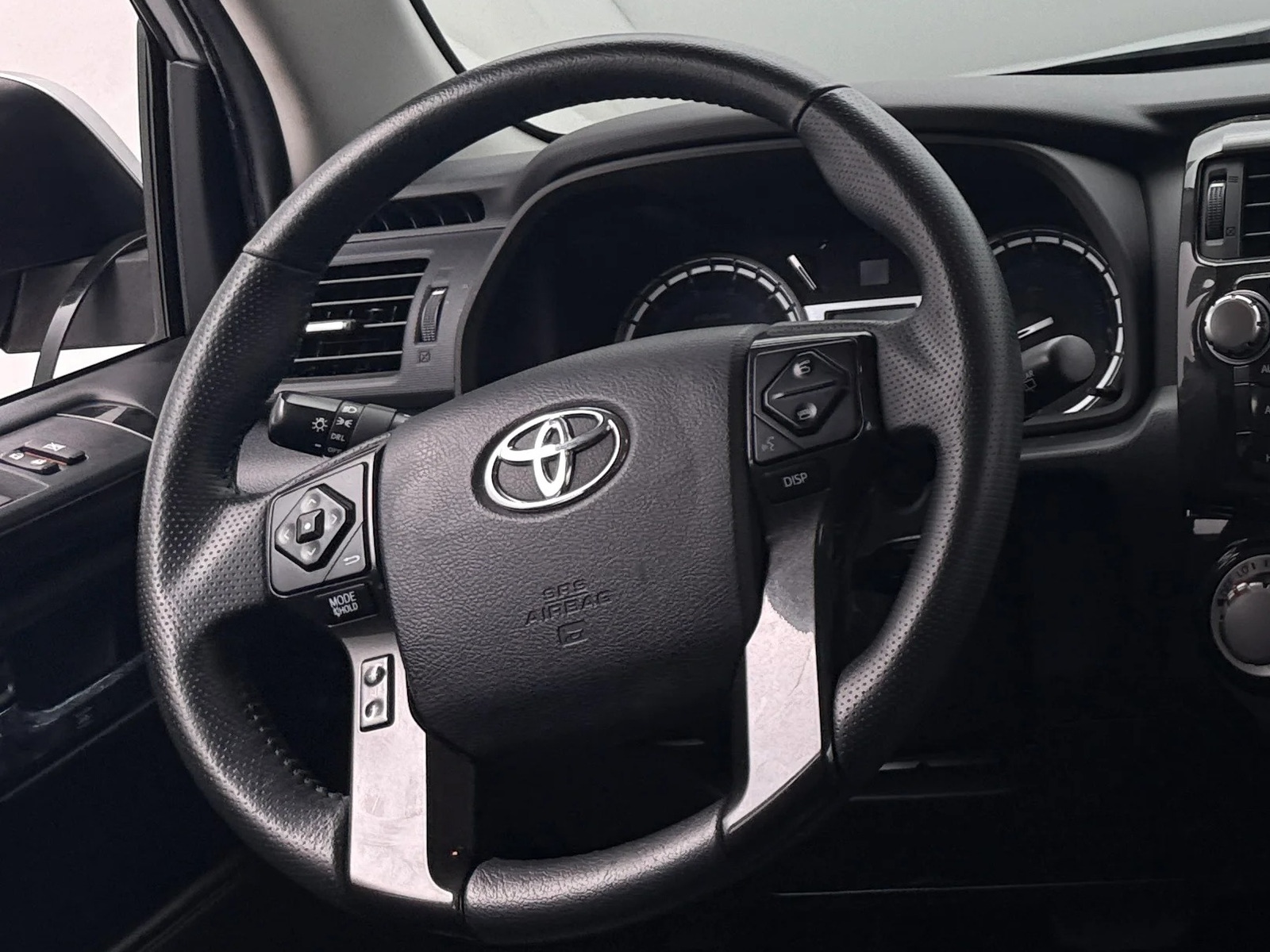Thumbnail: 2017 Toyota 4Runner - 4