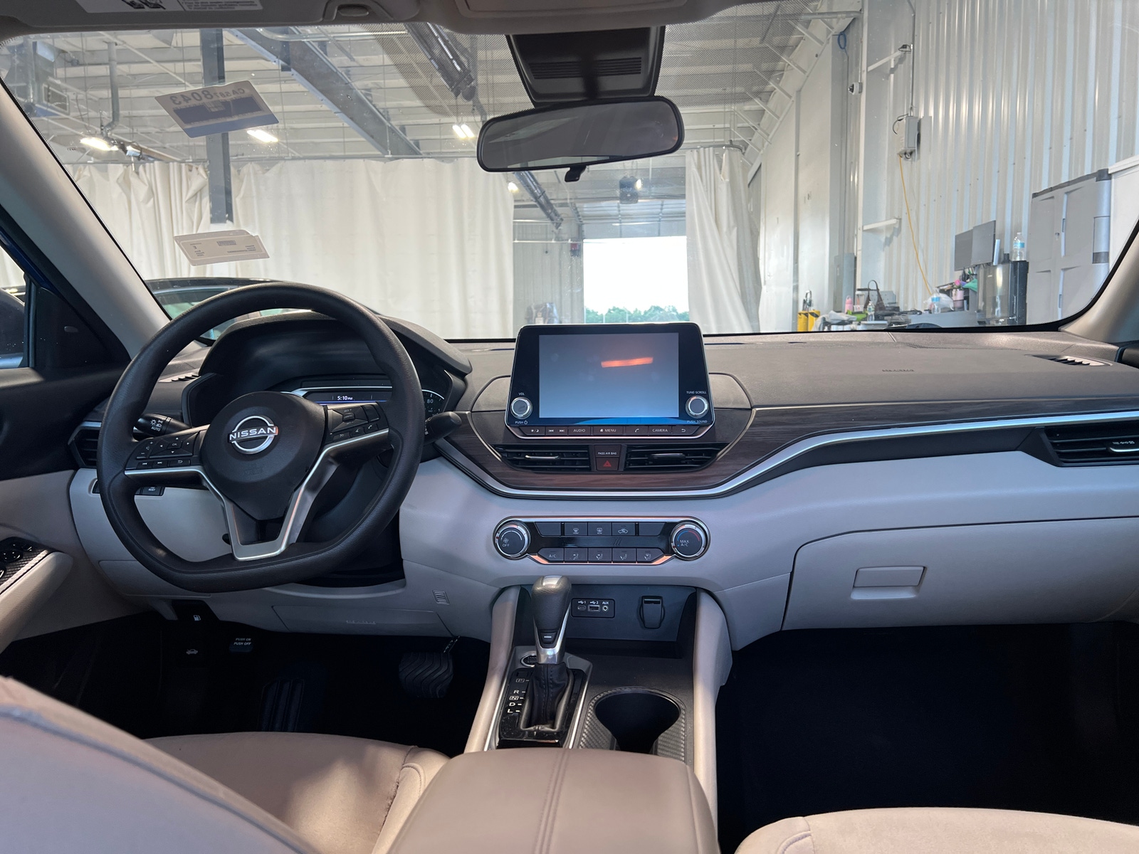 Thumbnail: 2025 Nissan Altima - 3