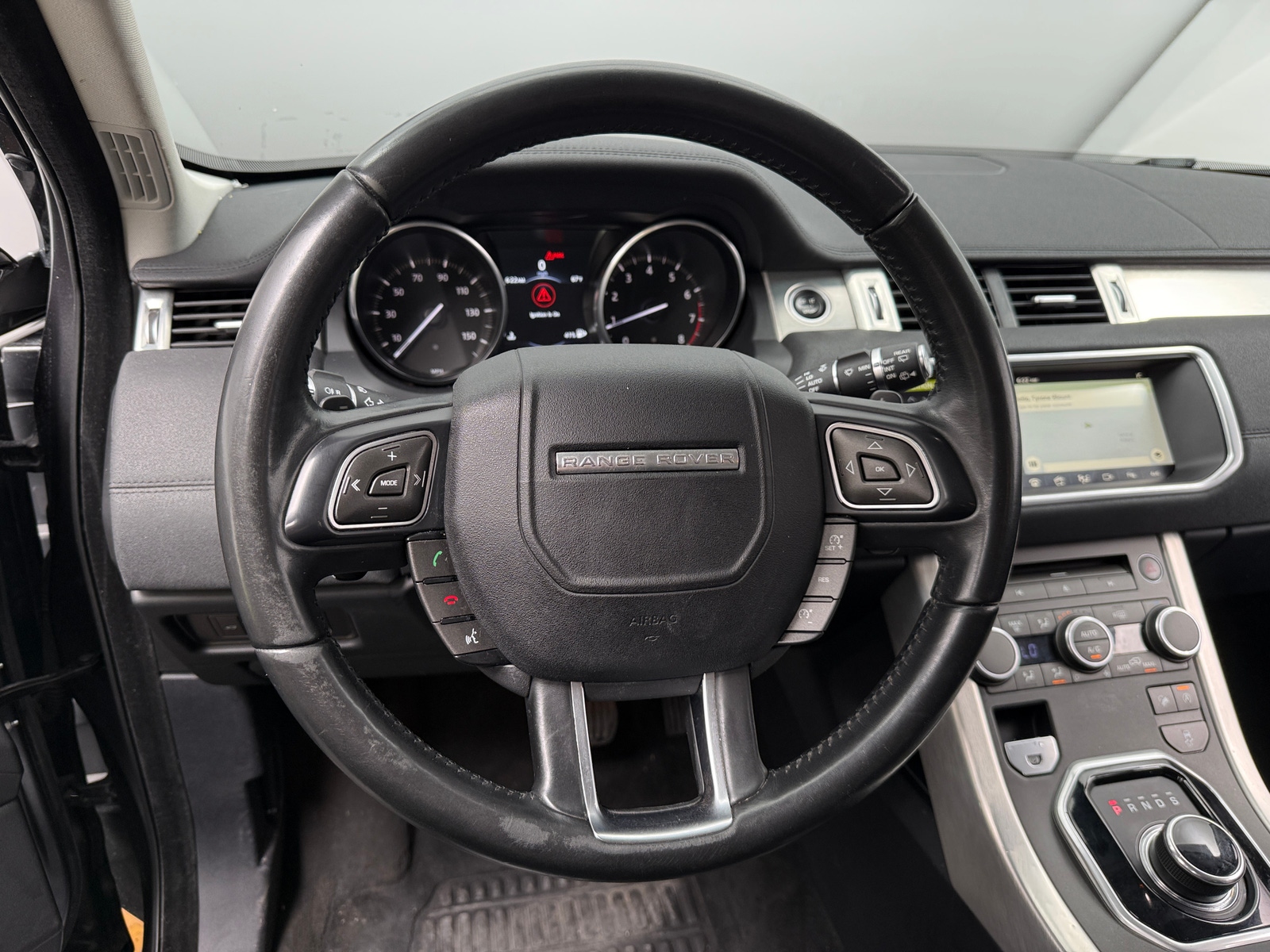 Thumbnail: 2017 Land Rover Range Rover Evoque - 4