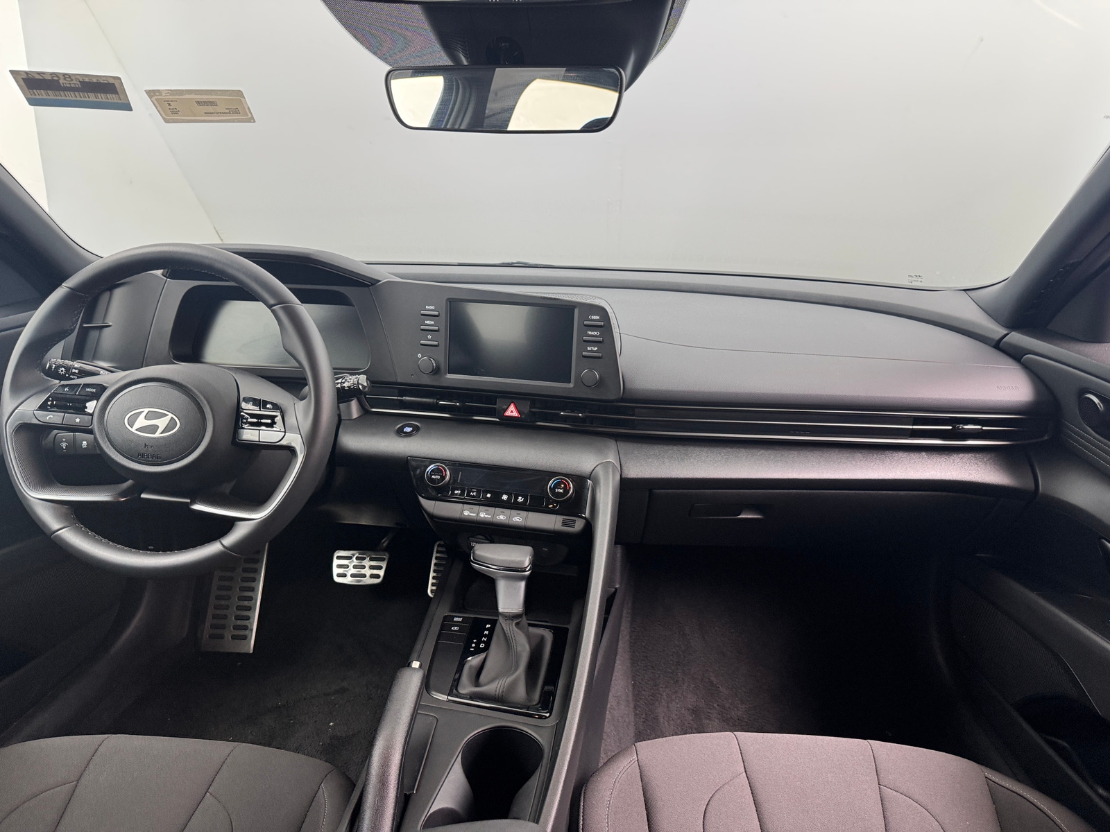 Thumbnail: 2026 Hyundai Elantra - 3