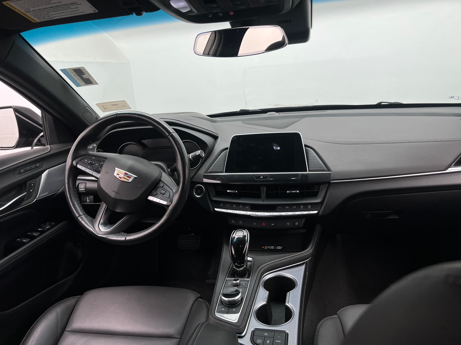 Thumbnail: 2022 Cadillac CT4 - 2