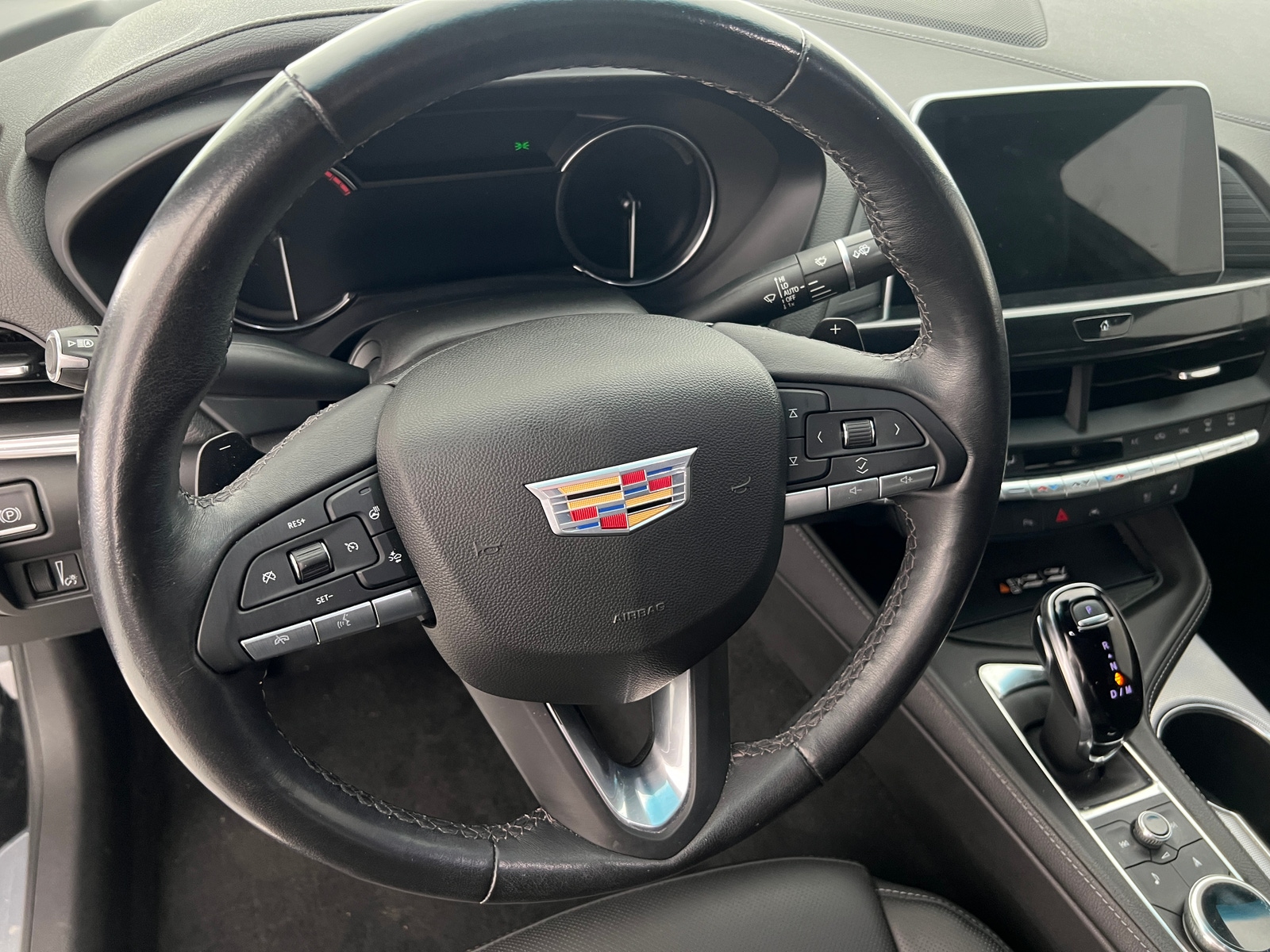 Thumbnail: 2022 Cadillac CT4 - 4