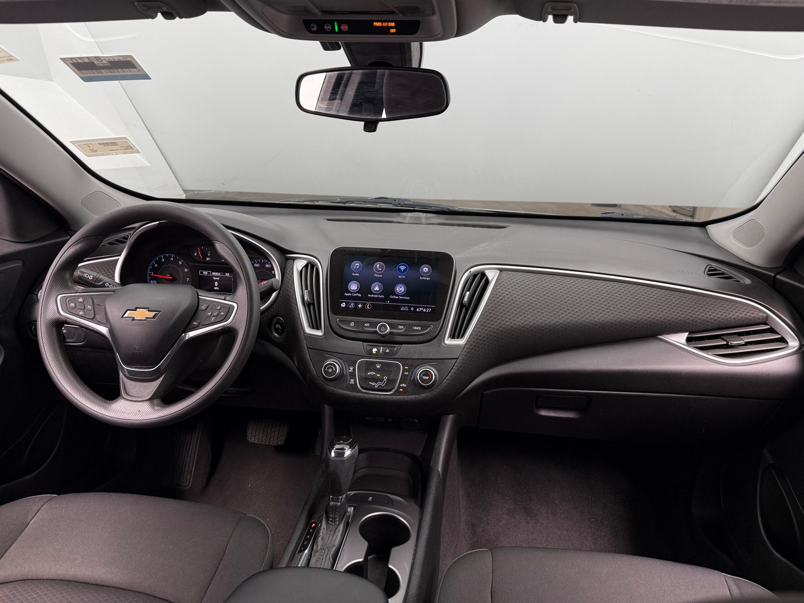 Thumbnail: 2020 Chevrolet Malibu - 3